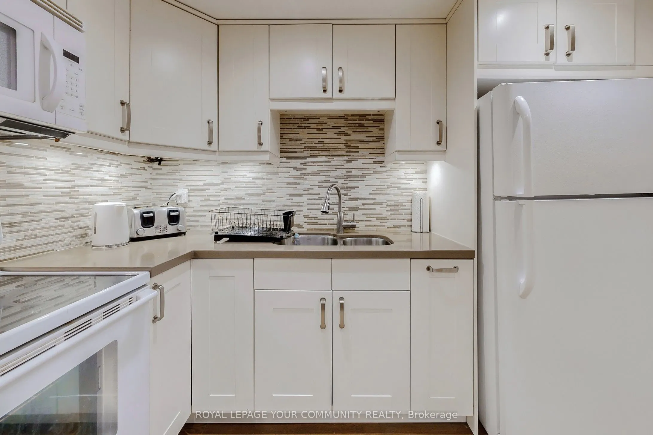 104 Pentland Crescent S