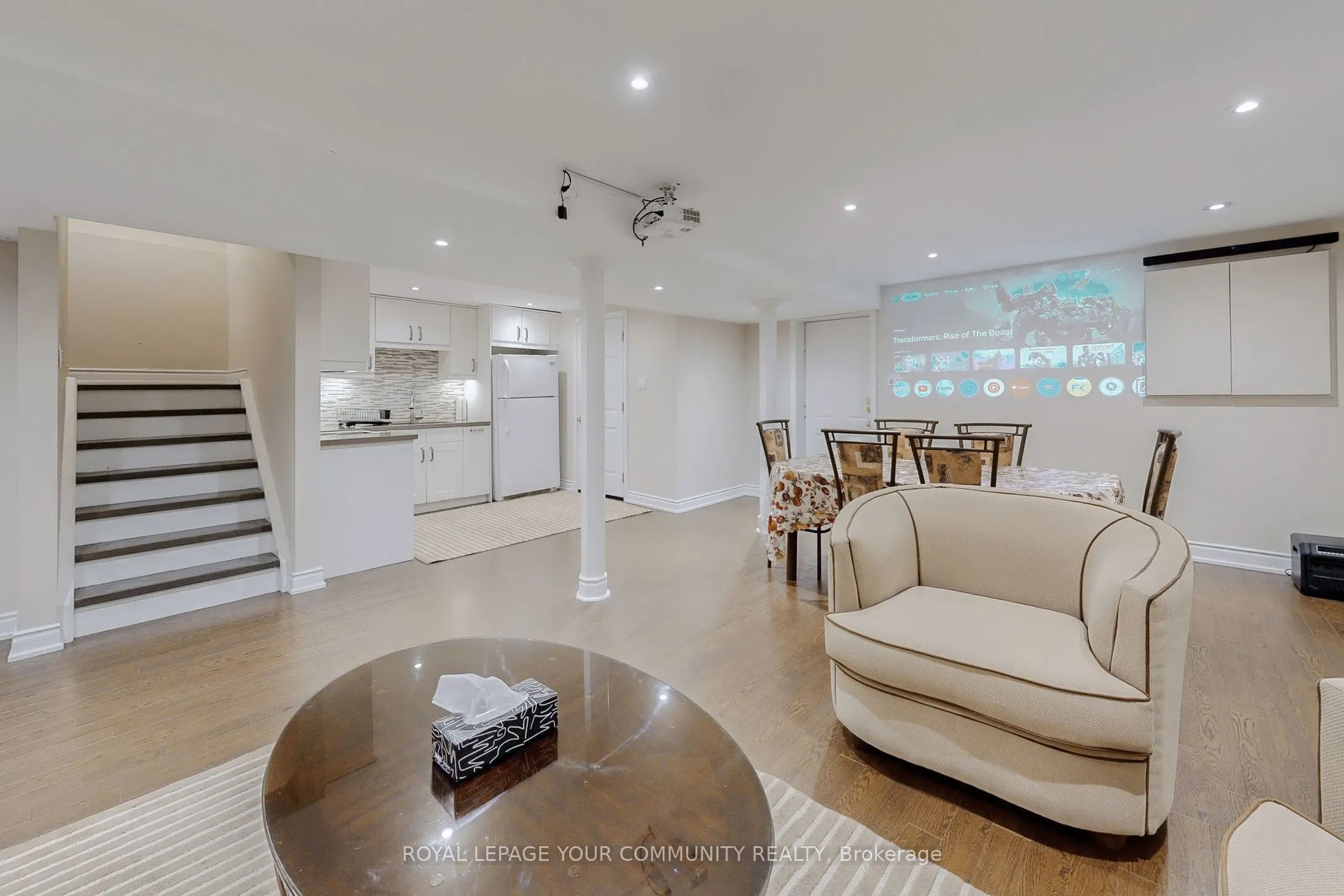 104 Pentland Crescent S