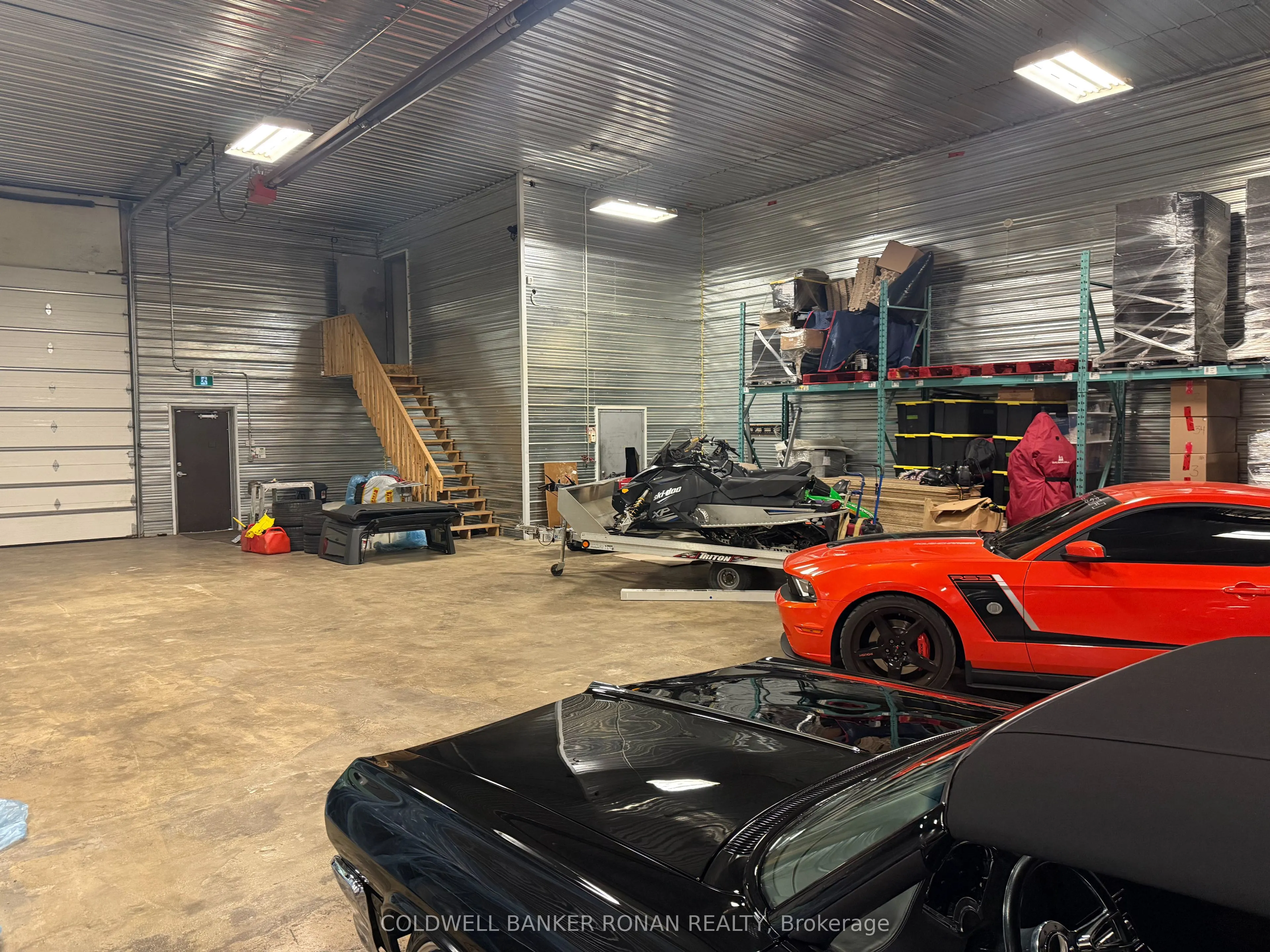 19877 Bathurst Street, #4