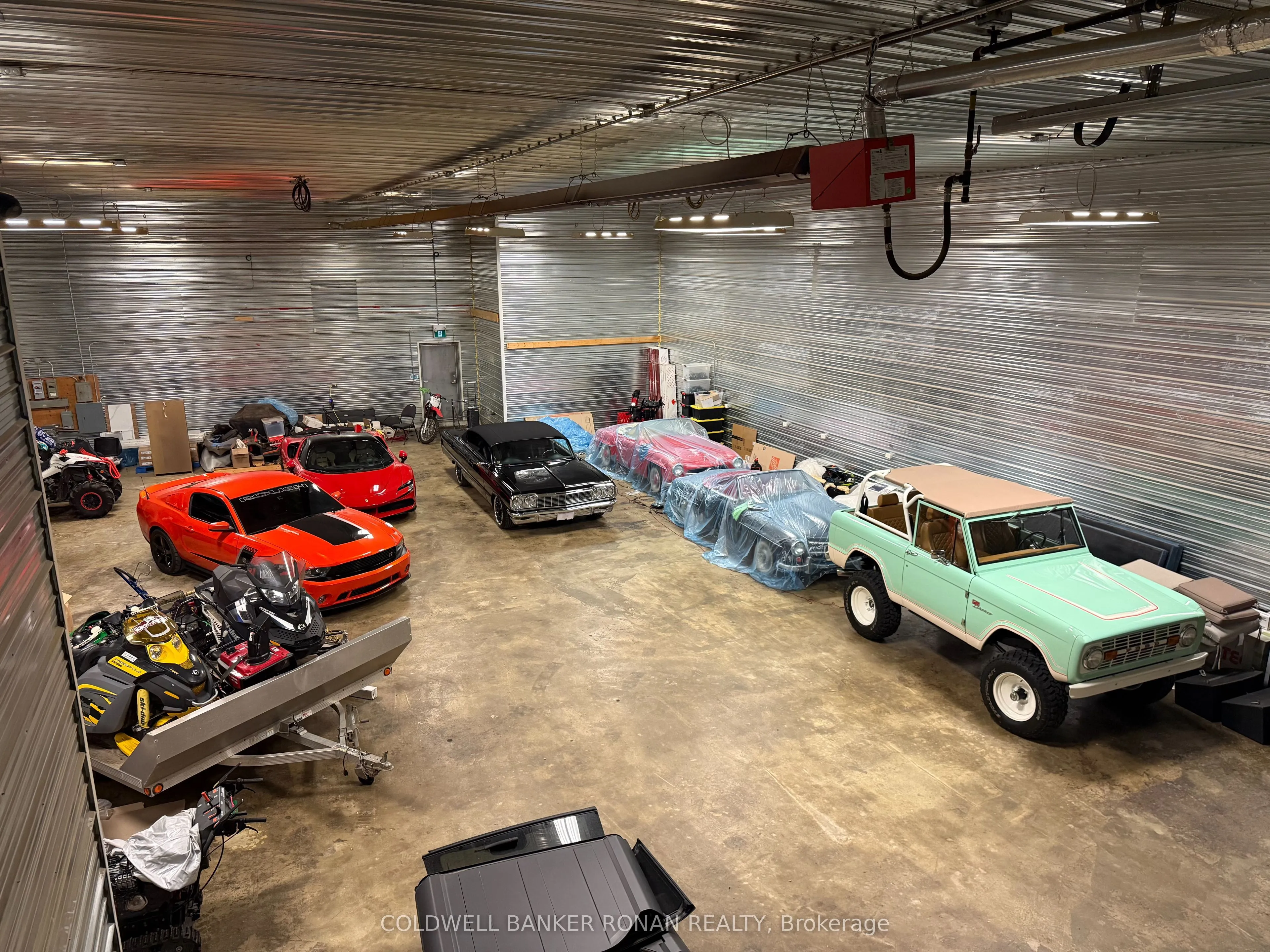 19877 Bathurst Street, #4