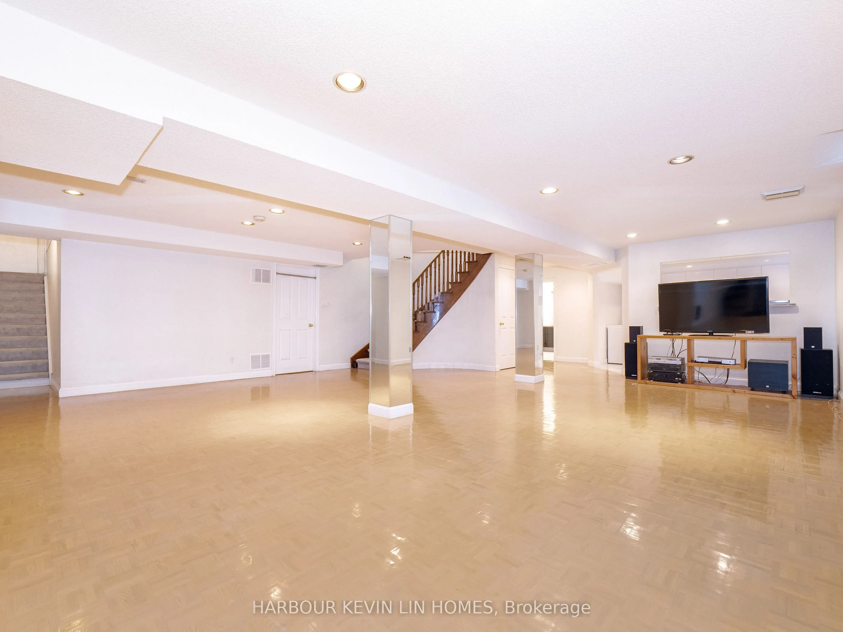41 Montclair Road