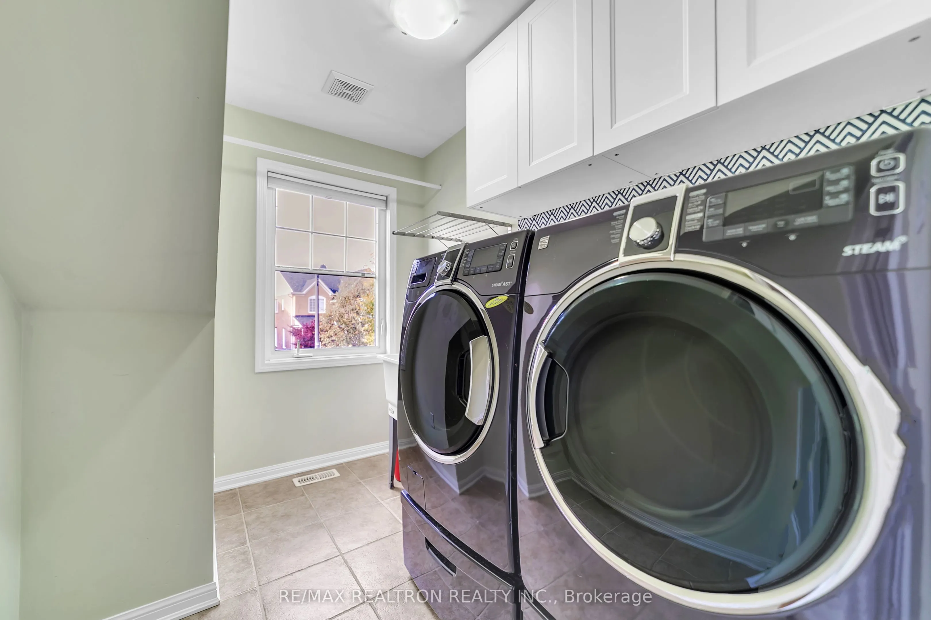 41 Ross Patrick Crescent