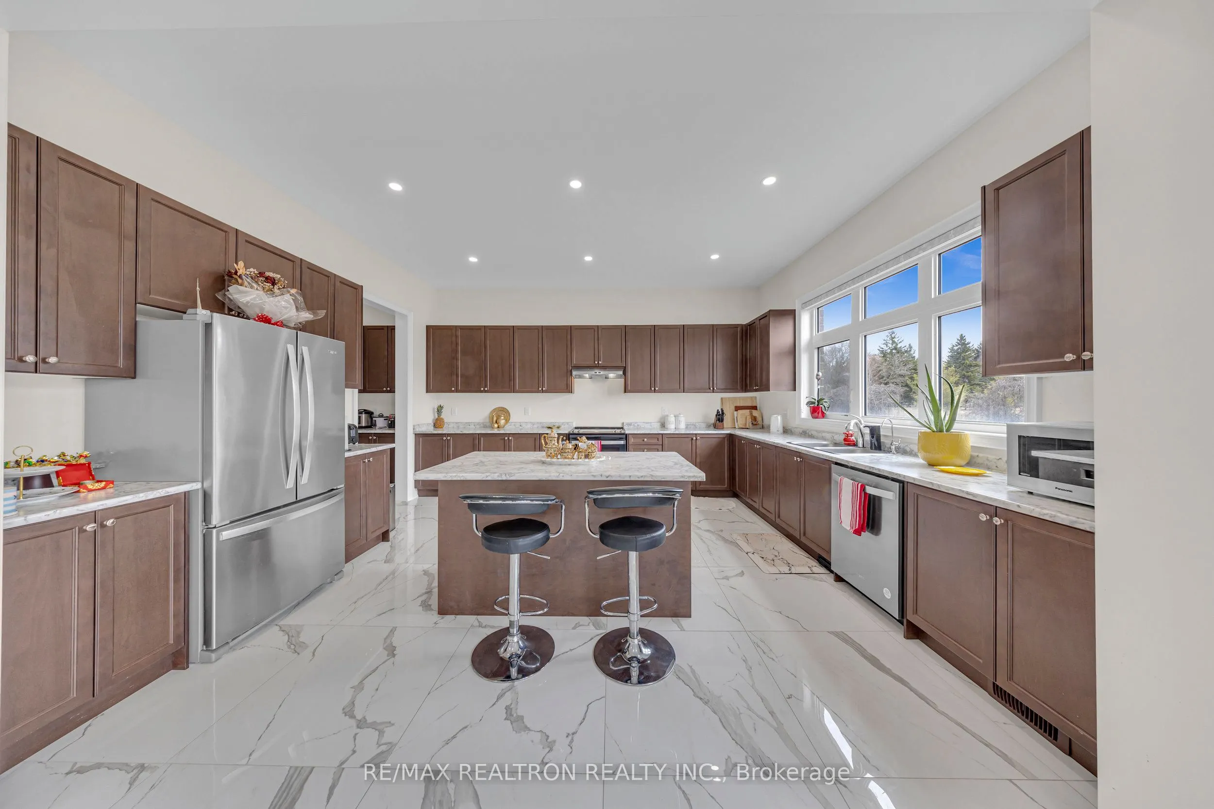 120 Silk Twist Drive