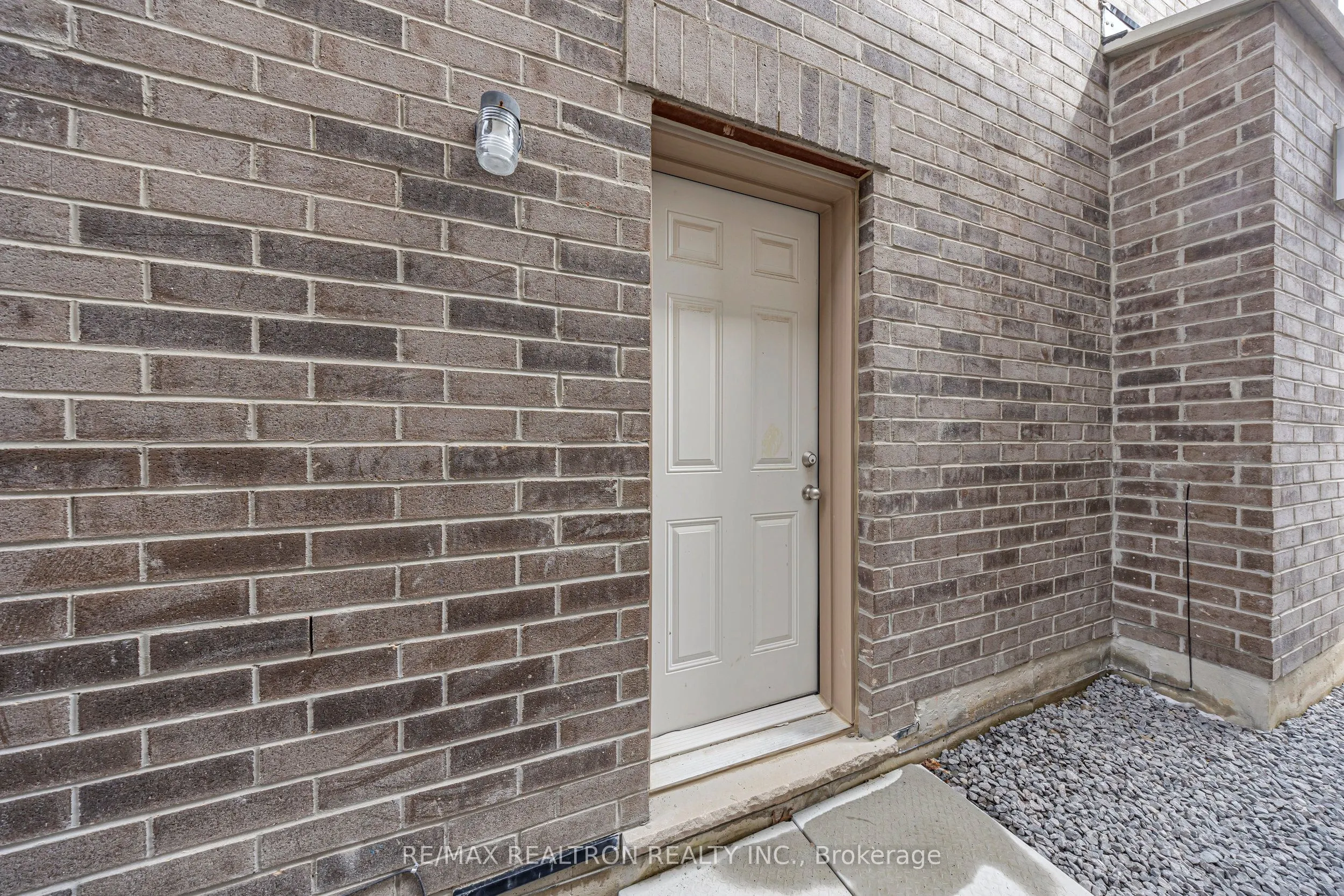 120 Silk Twist Drive