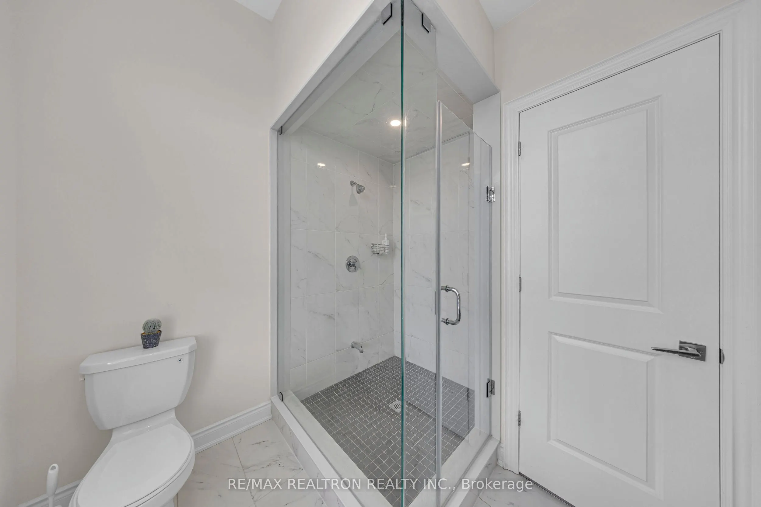 120 Silk Twist Drive