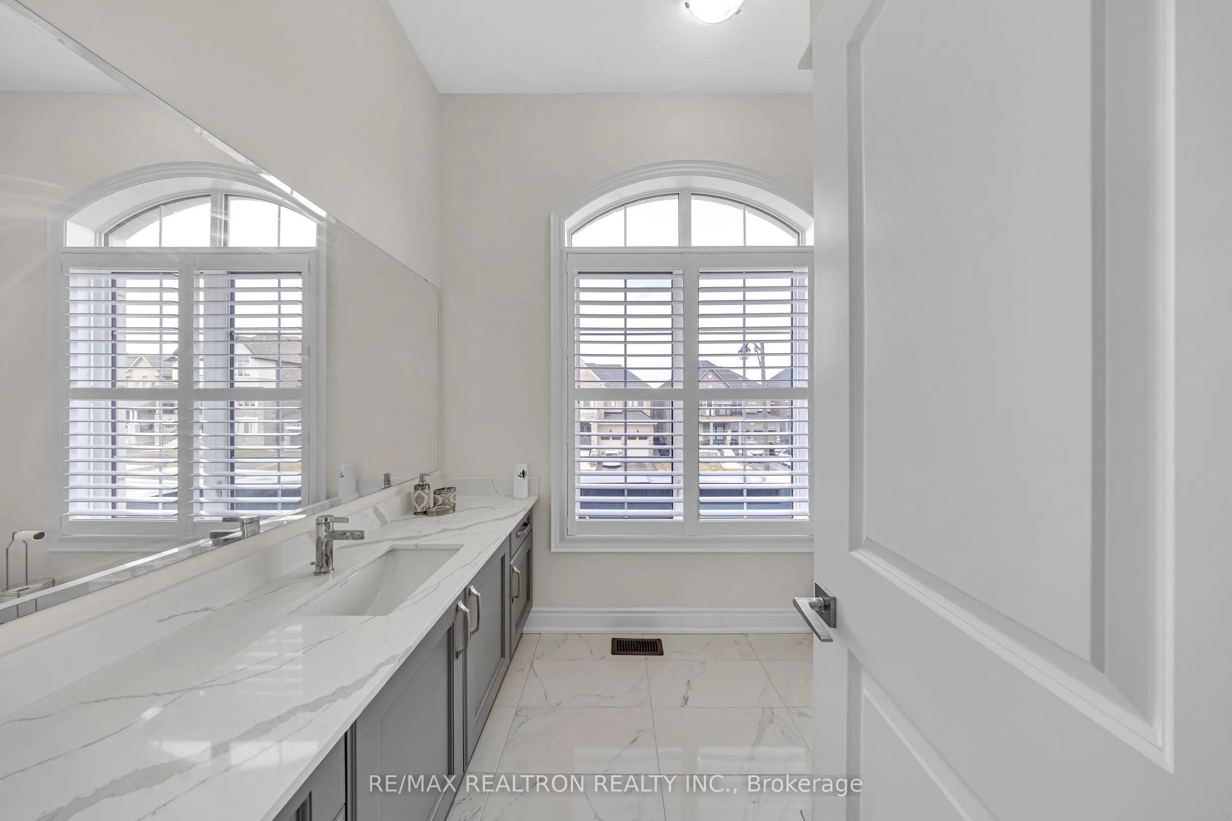 120 Silk Twist Drive