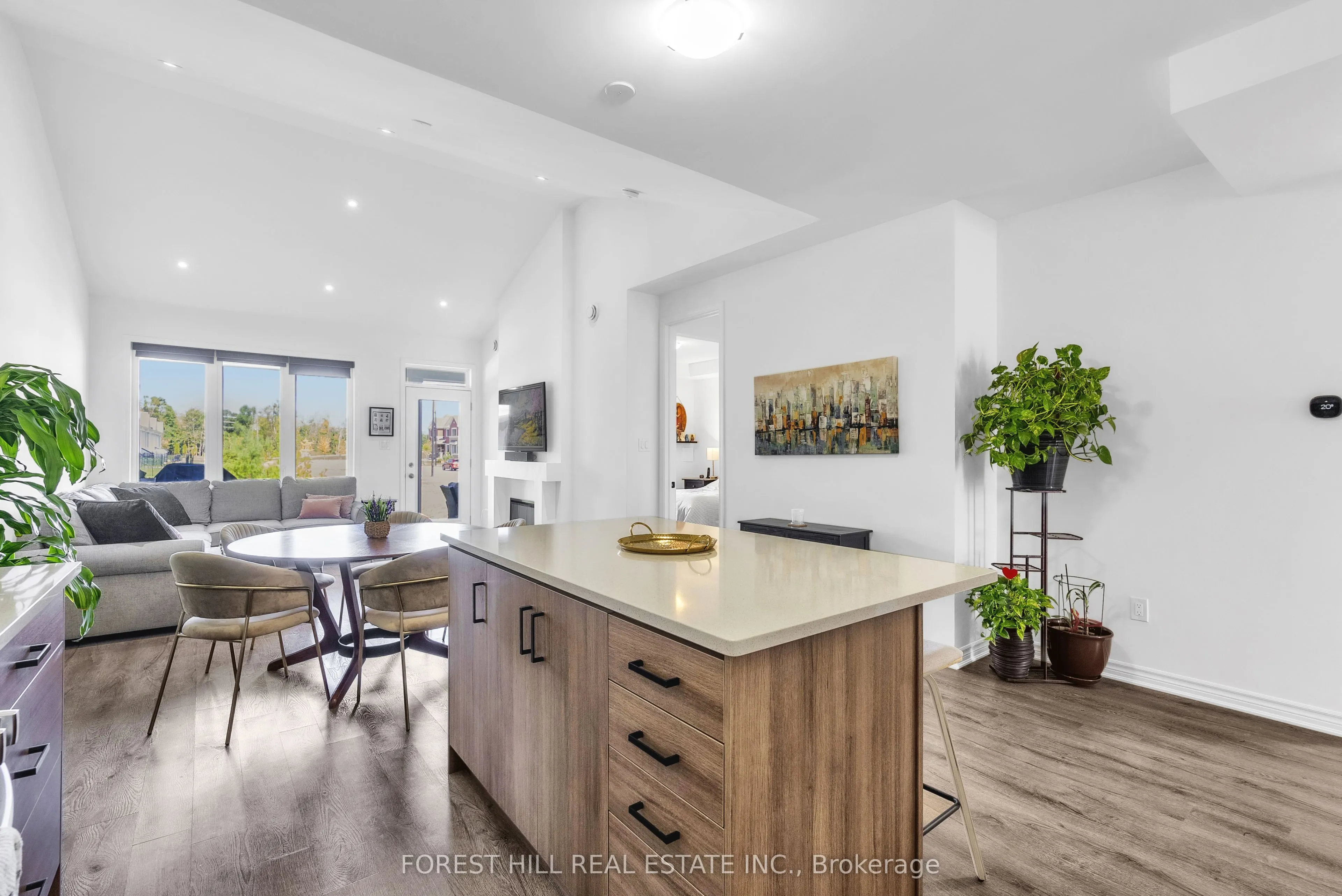742 Trumbley Place S, #742
