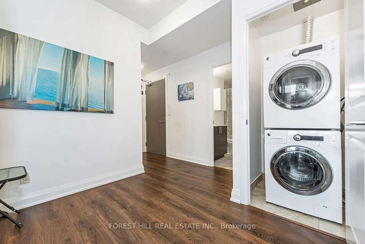 7165 Yonge Street, #733