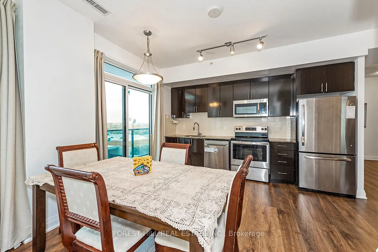 7165 Yonge Street, #733