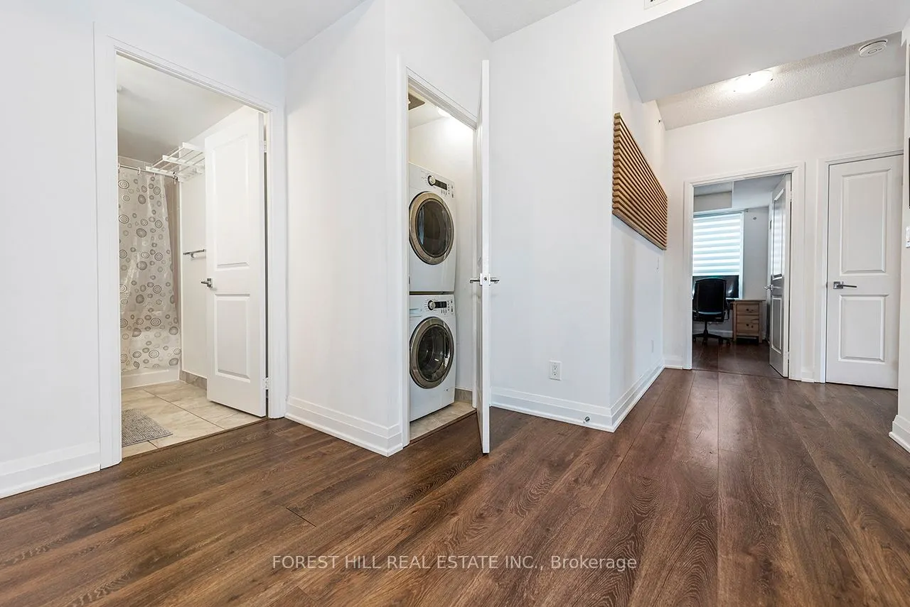 7165 Yonge Street, #733