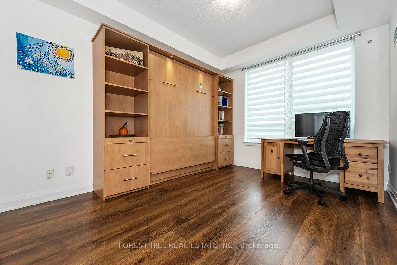 7165 Yonge Street, #733