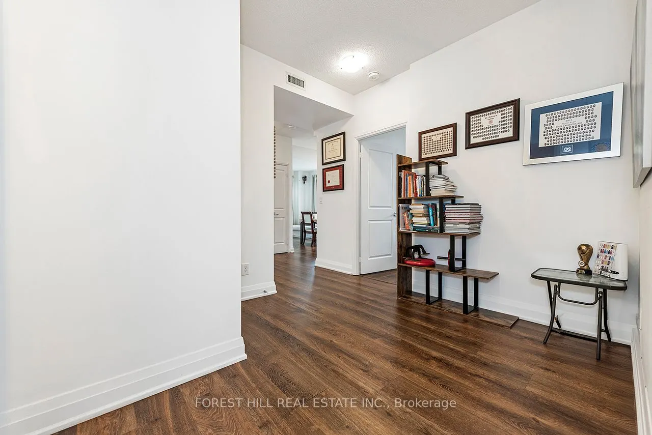 7165 Yonge Street, #733