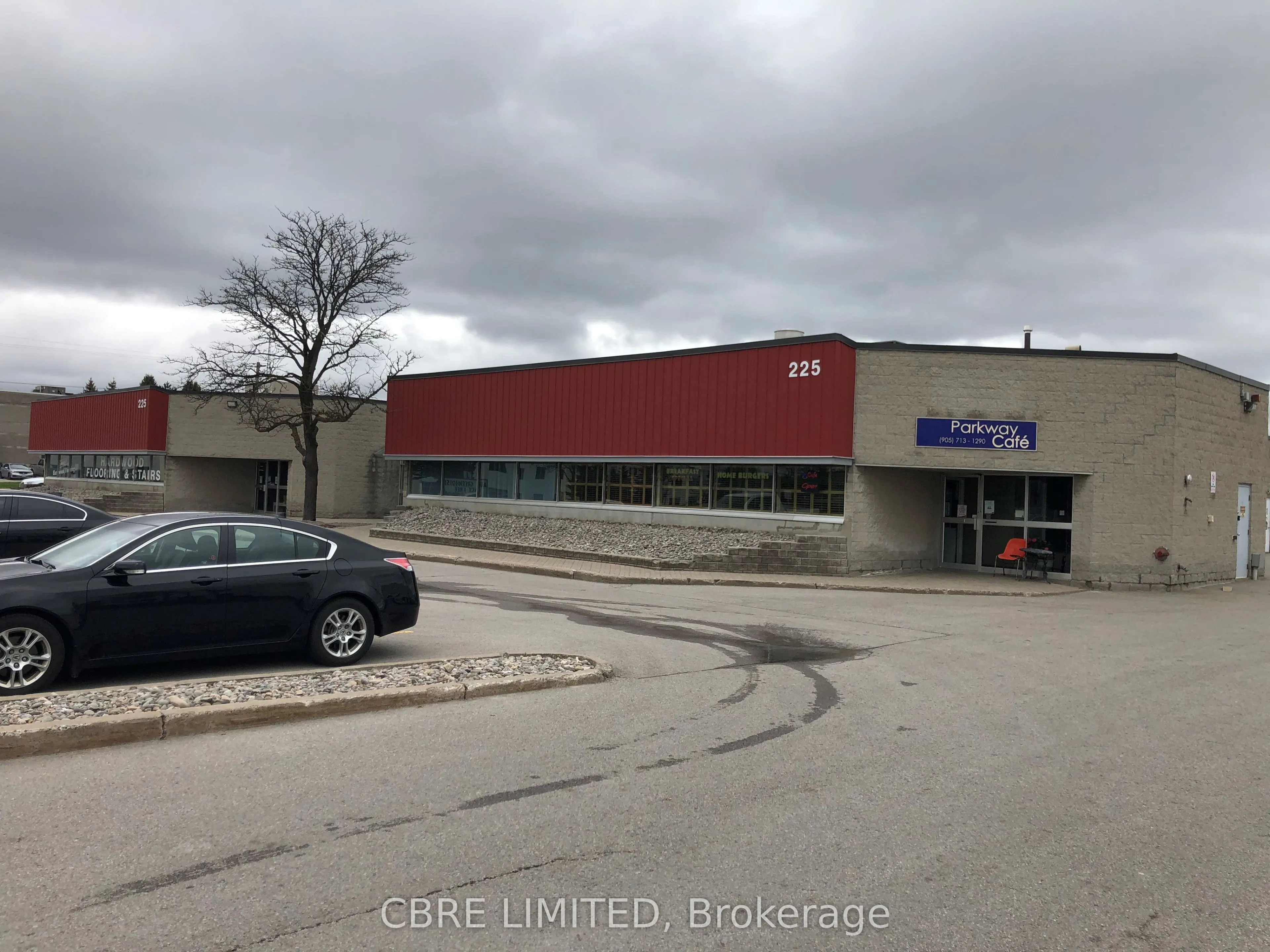 225 Industrial Parkway S, #Unit 17