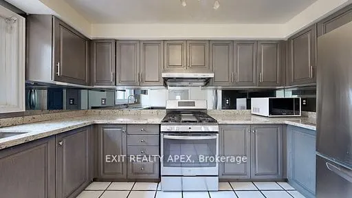 143 Veneto Upper Drive