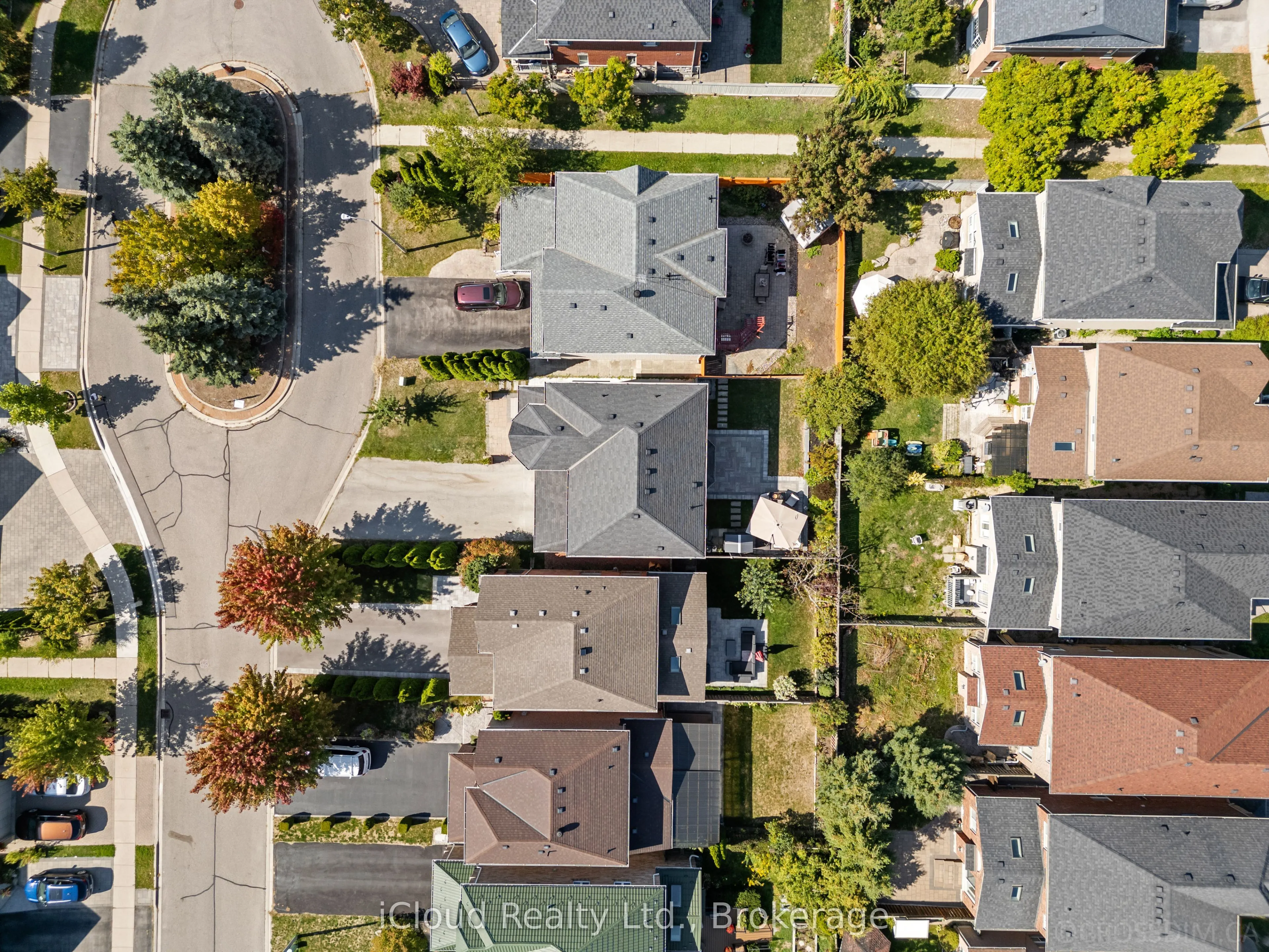 60 Tuscana Boulevard