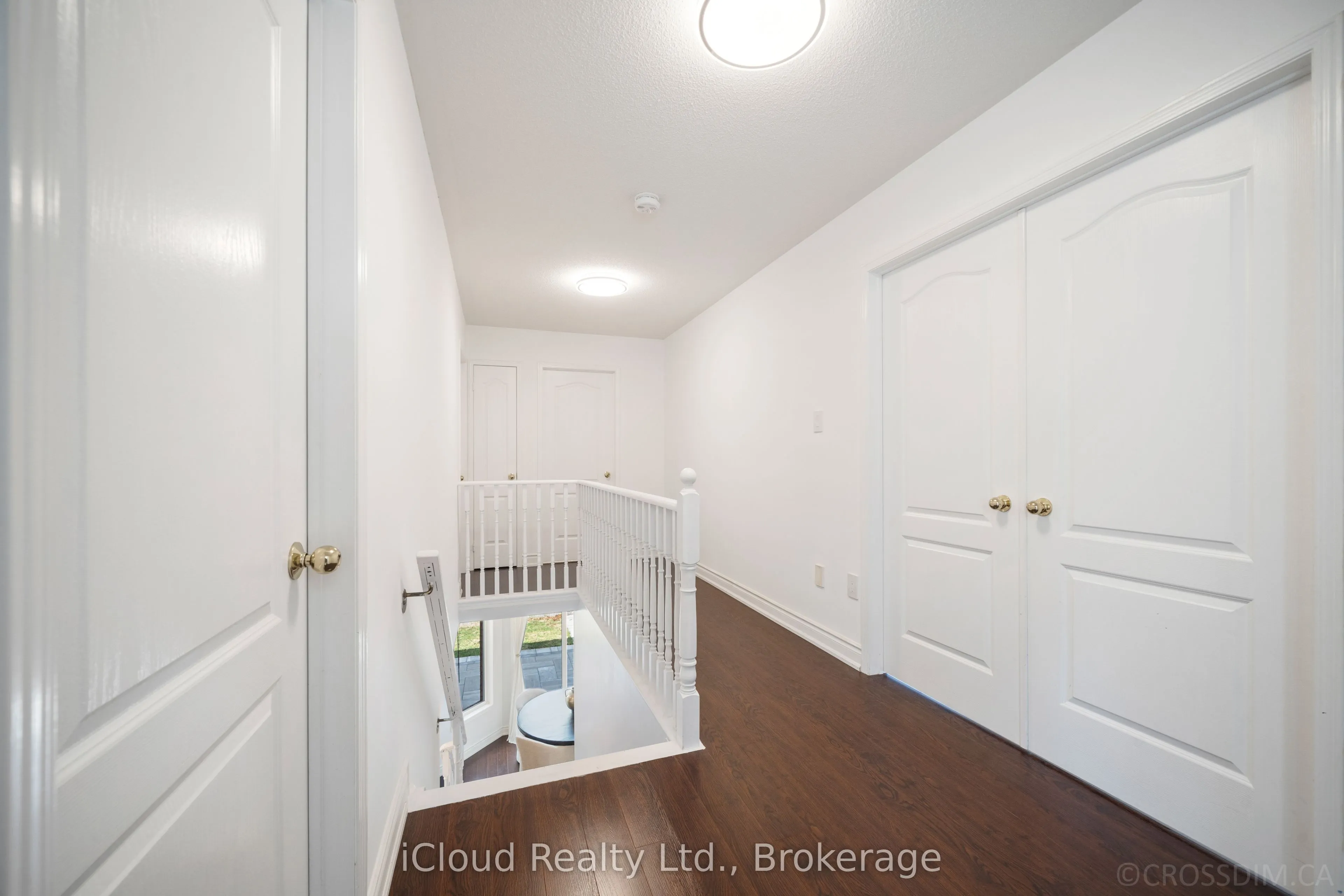 60 Tuscana Boulevard