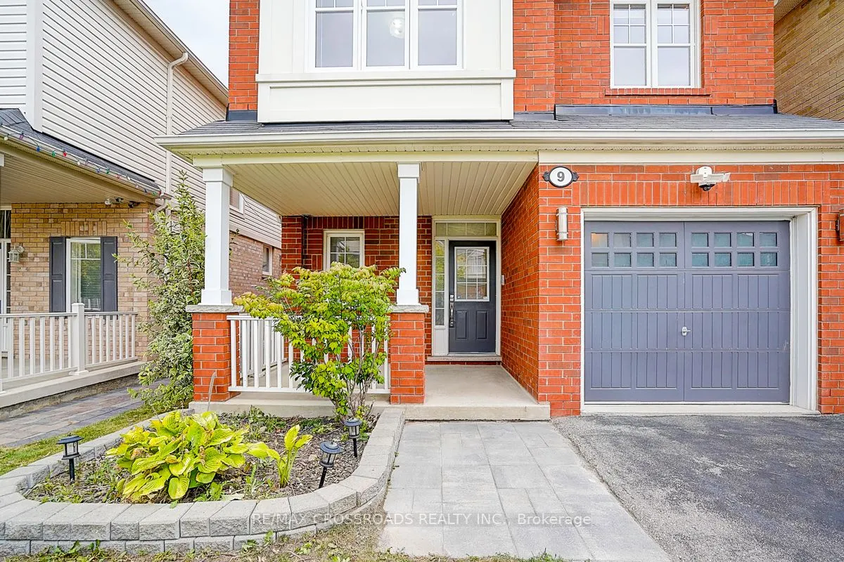 9 Whiterose Lane