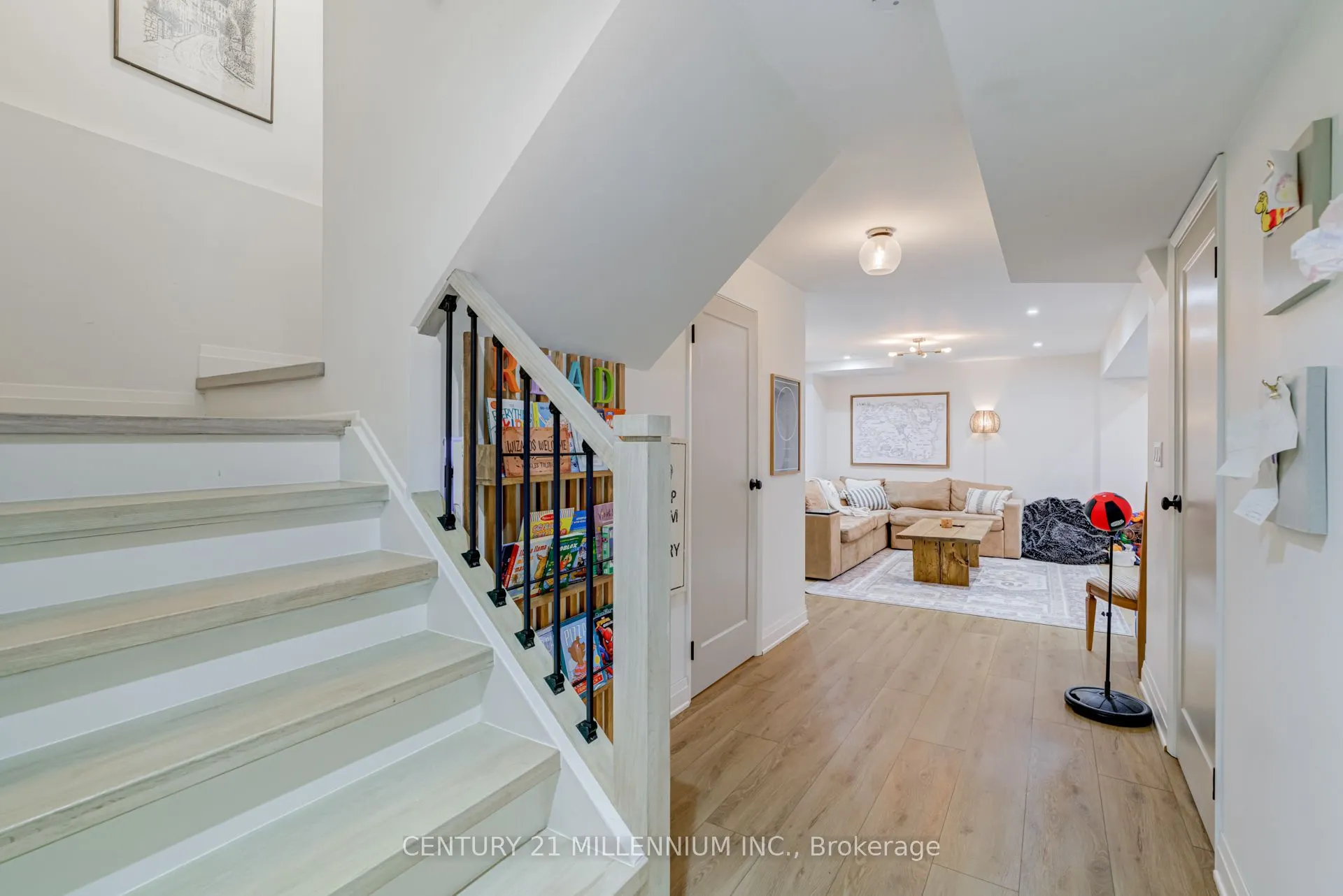 21 Weaver Terrace