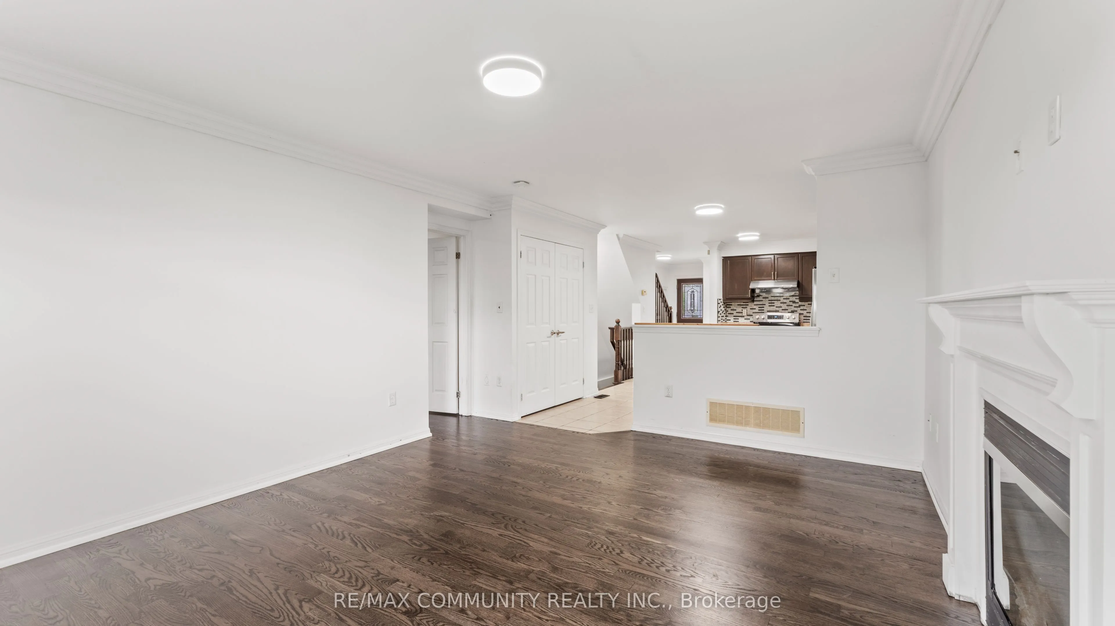 76 John W Taylor Avenue