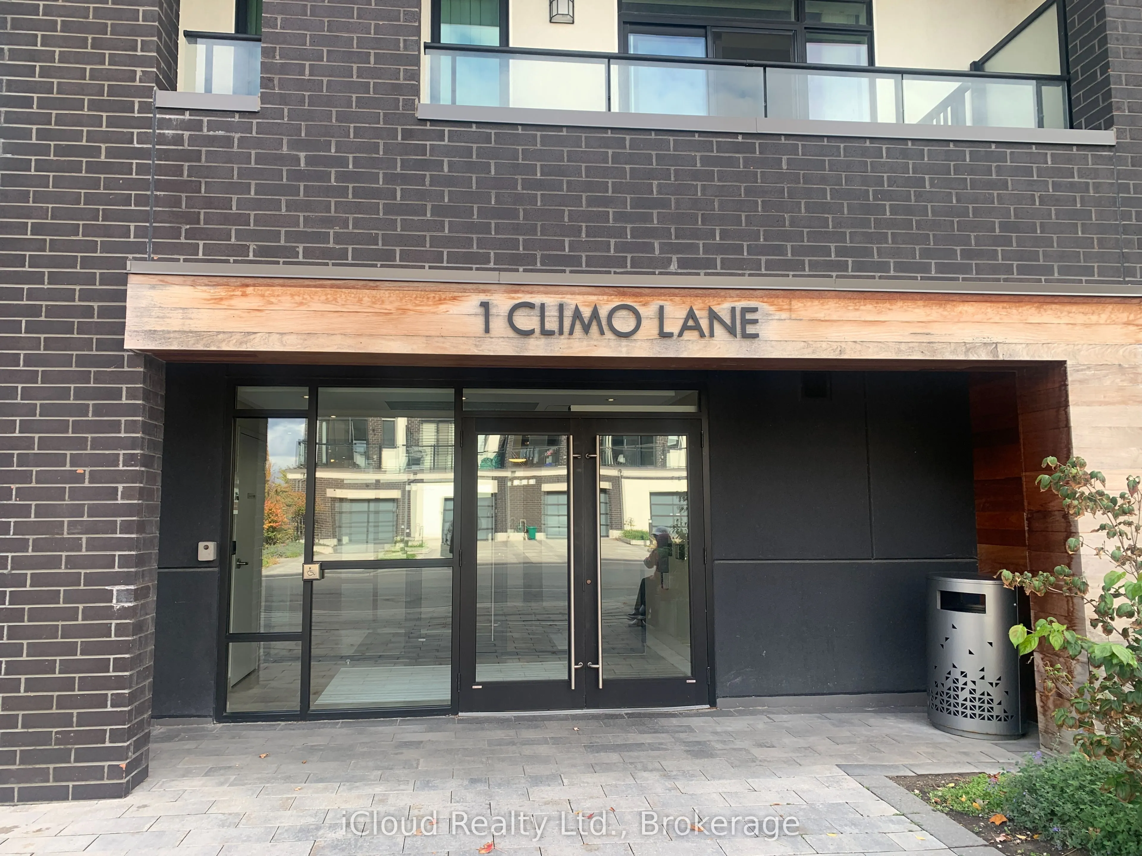 1 Climo Lane