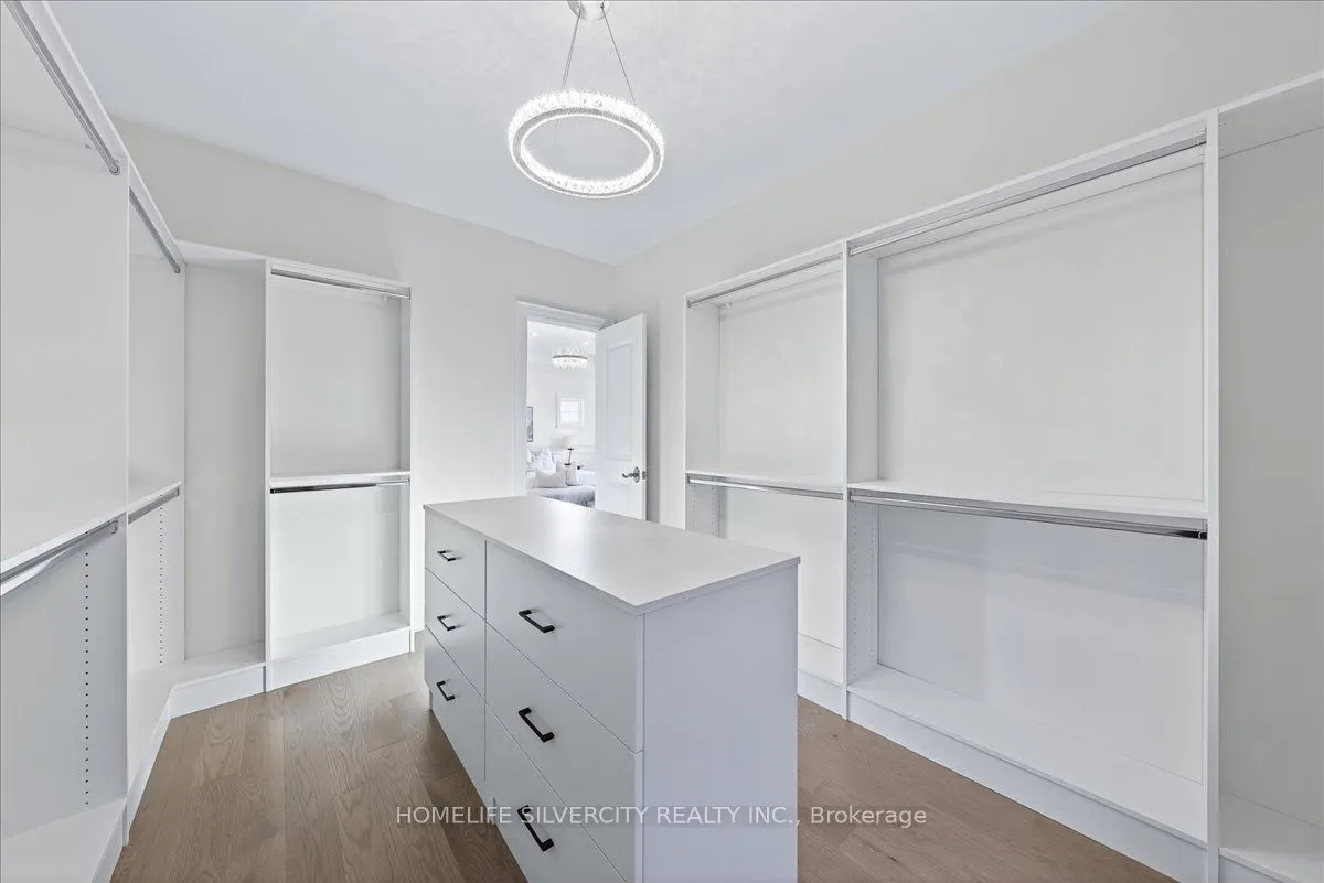 7 Tilden Street