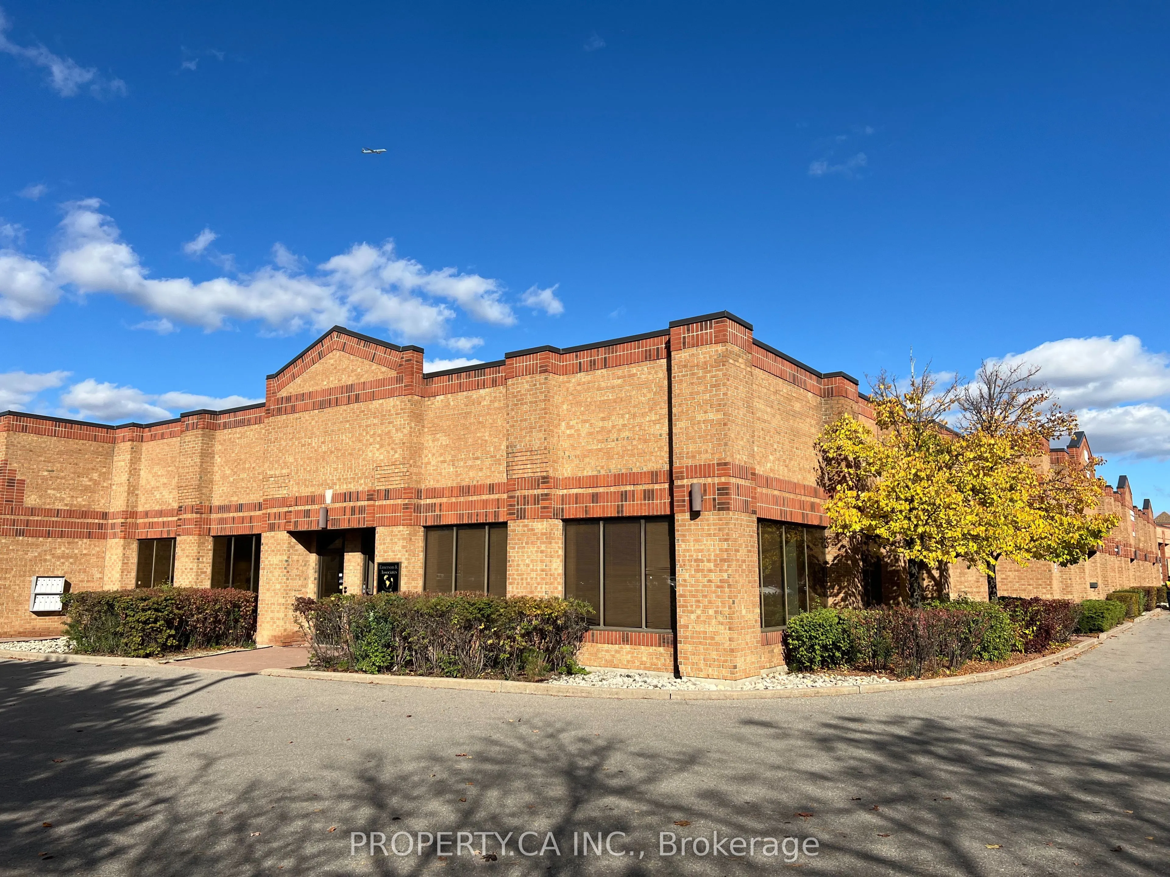 601 Edgeley Boulevard, #4