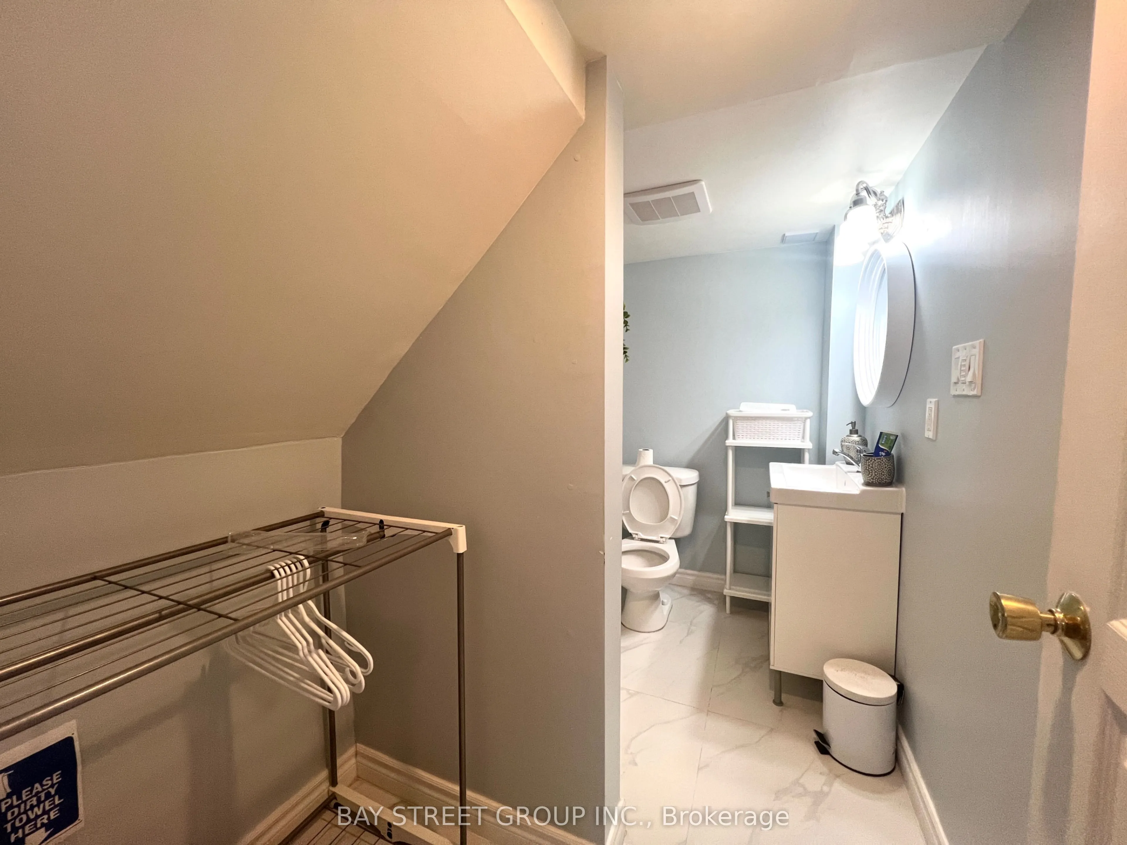 45 Lillooet Crescent