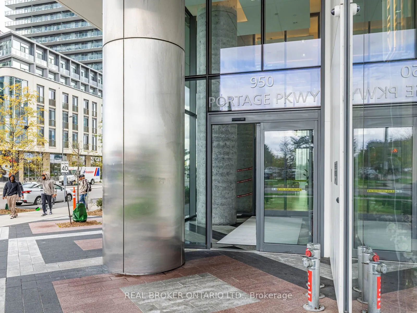 950 Portage Parkway, #2501