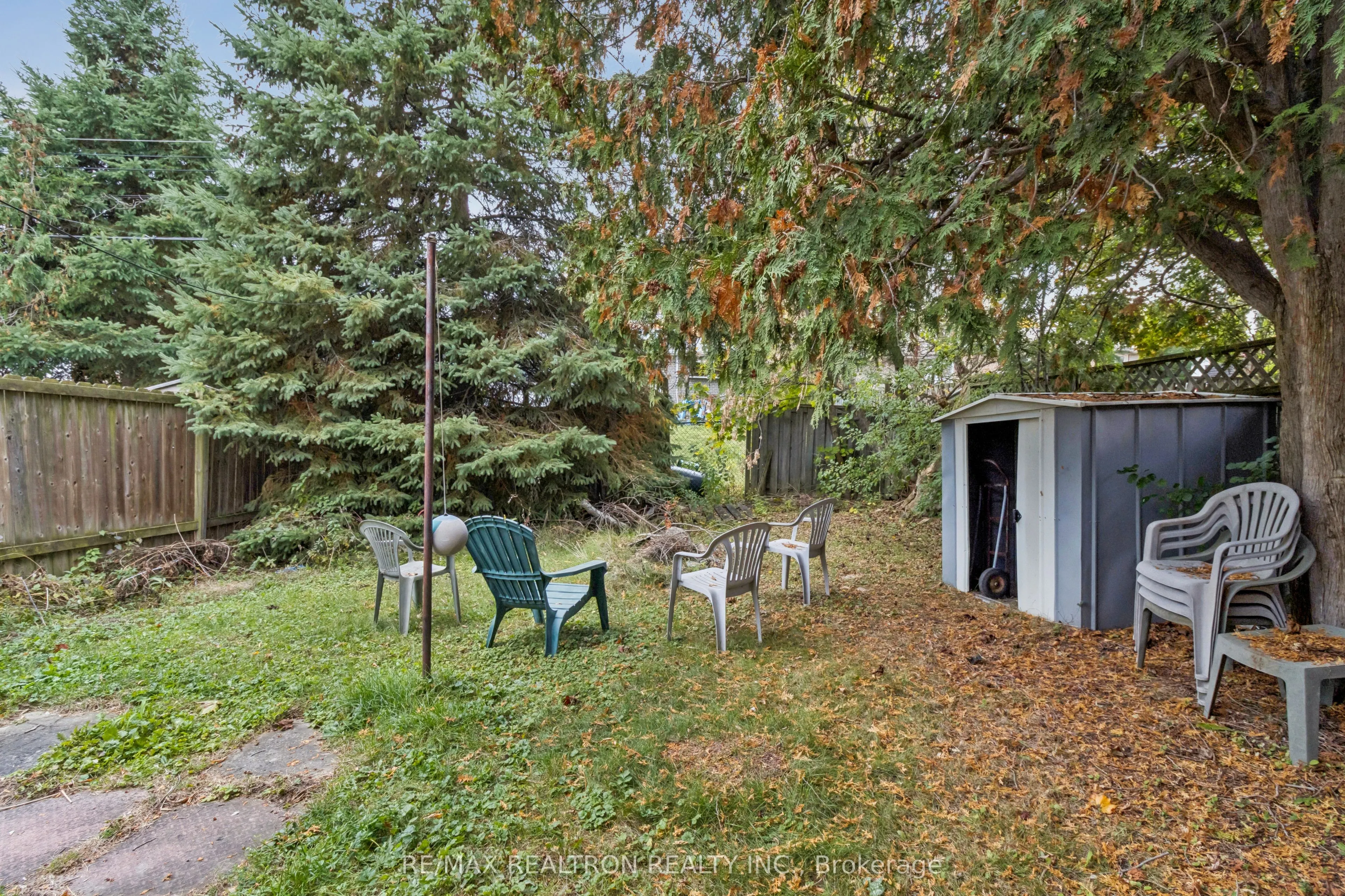 16 Foreht Crescent