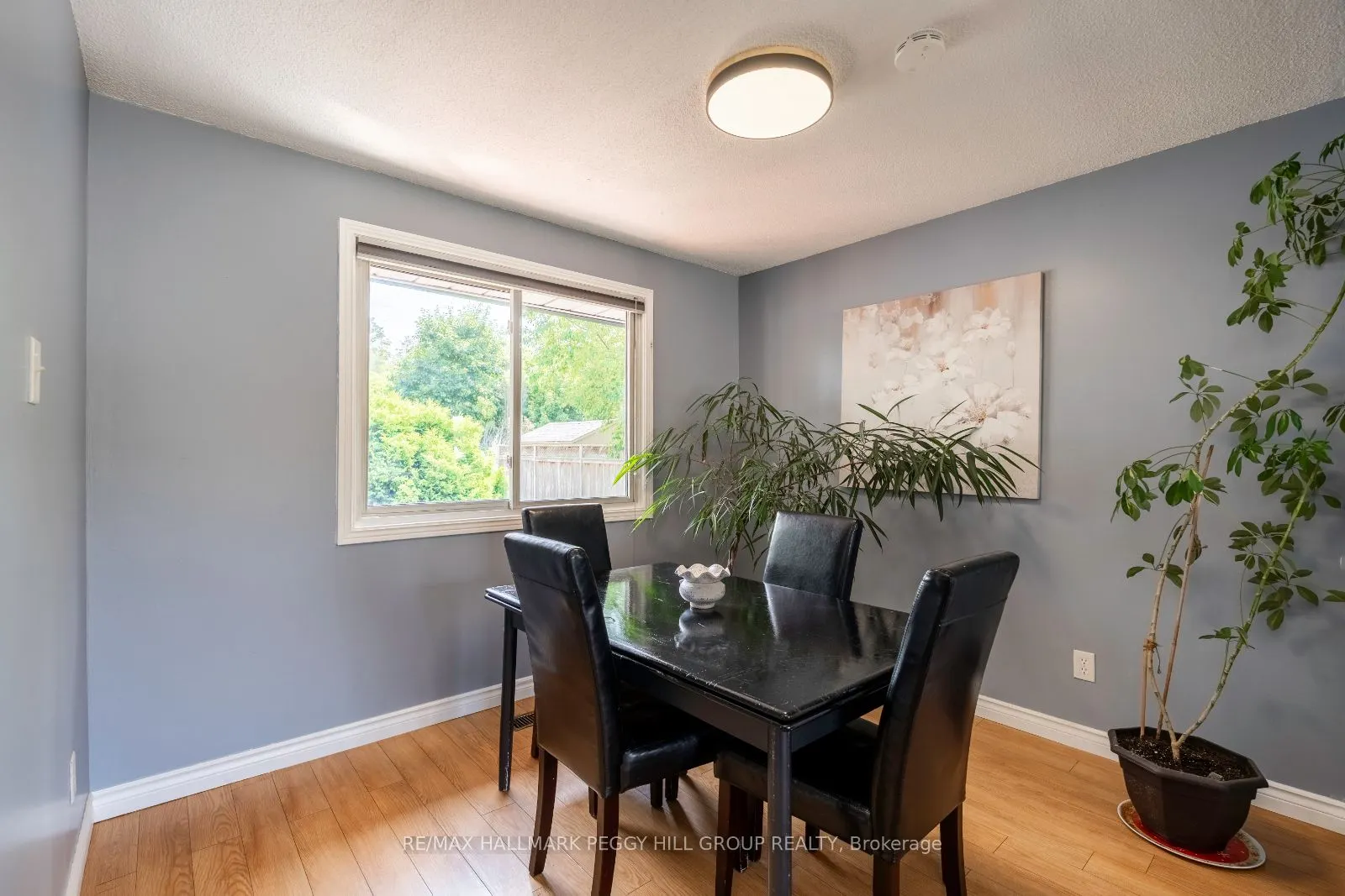 35 Ashburton Crescent