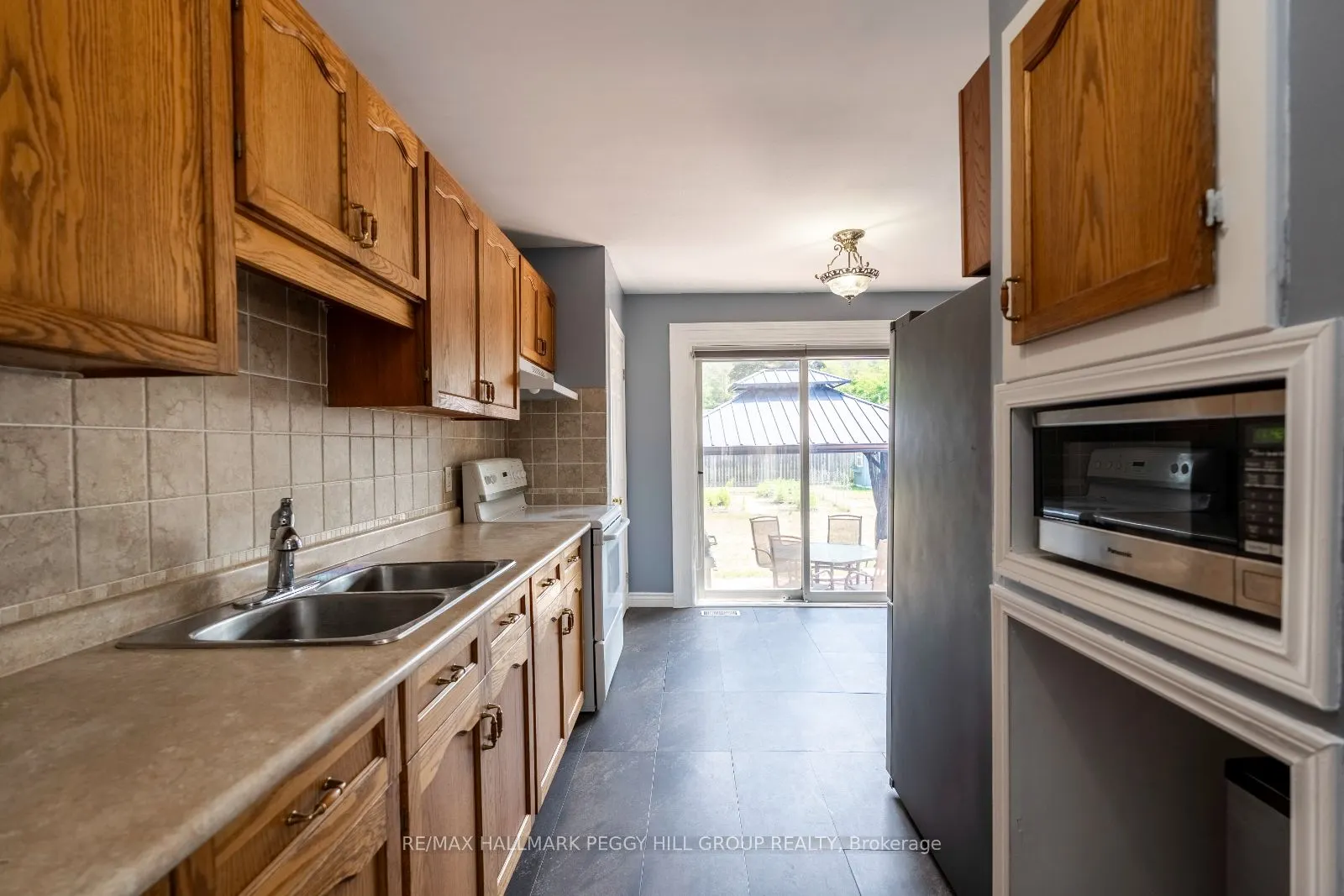 35 Ashburton Crescent