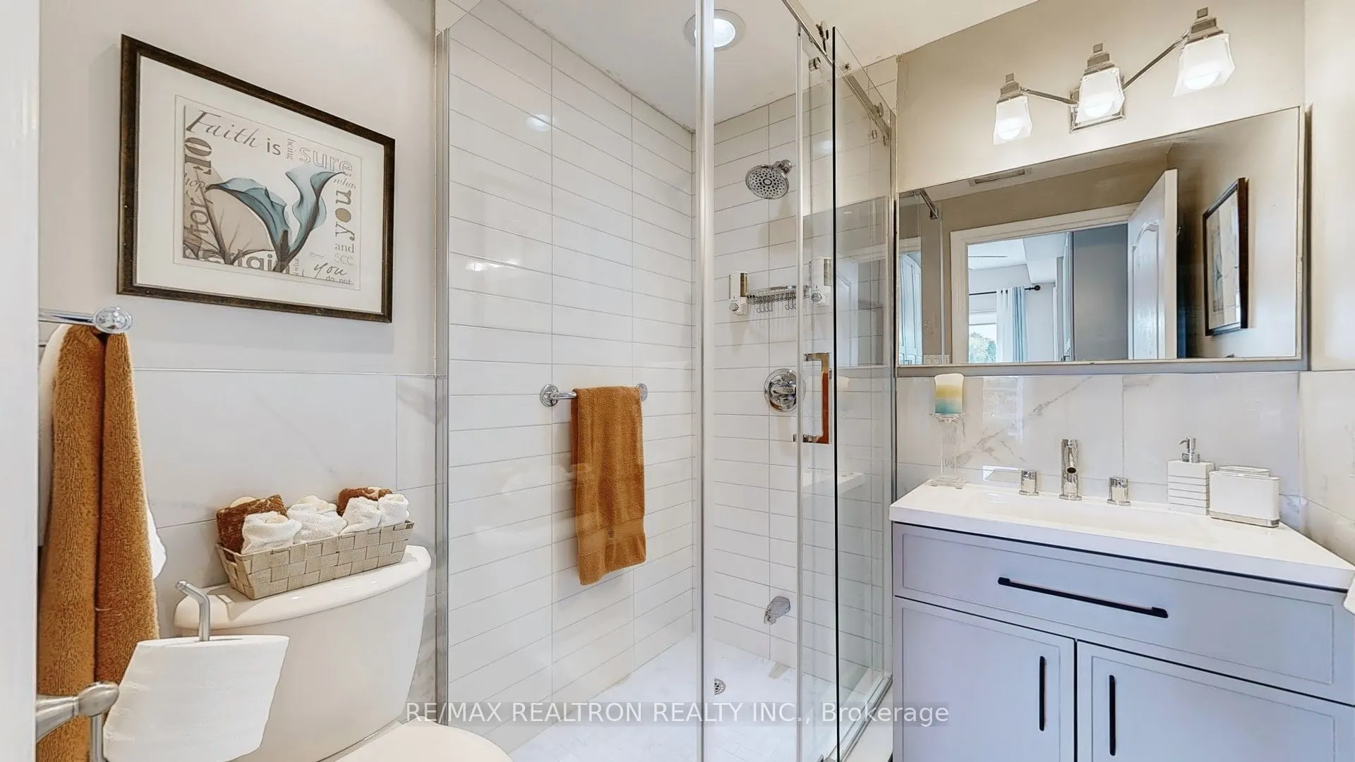 160 Woodbridge Avenue, #PH609