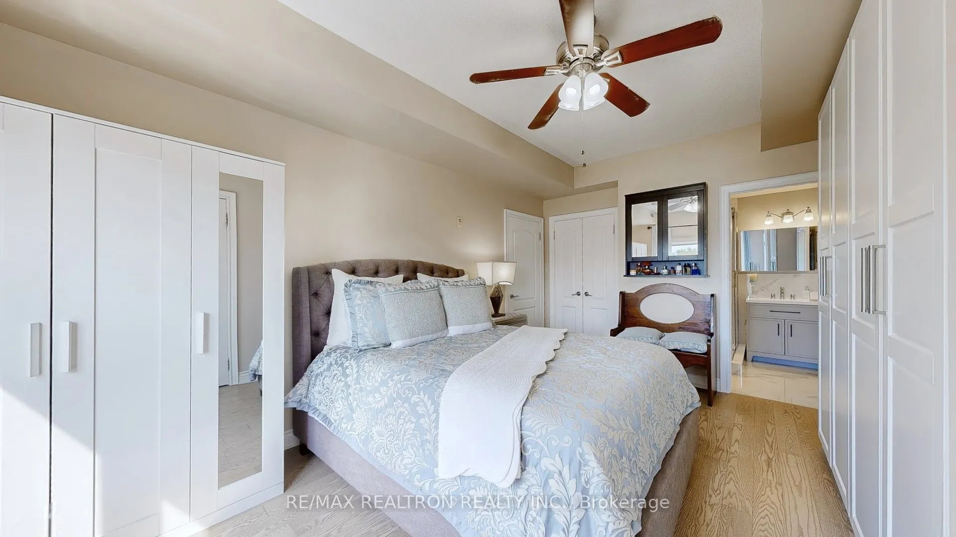 160 Woodbridge Avenue, #PH609