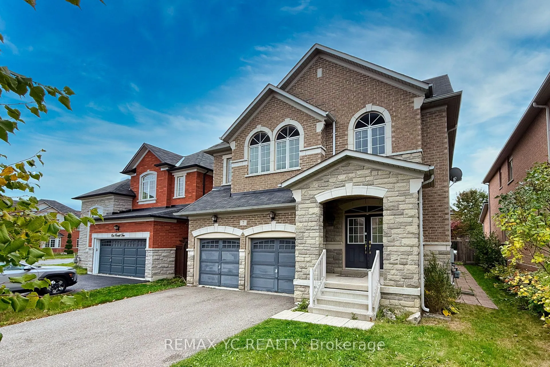 7 Riverhill Drive