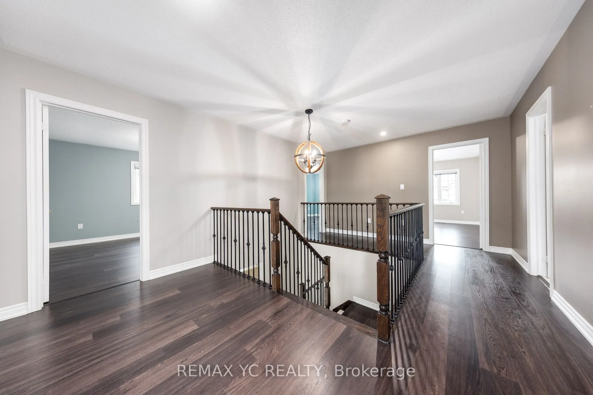 7 Riverhill Drive