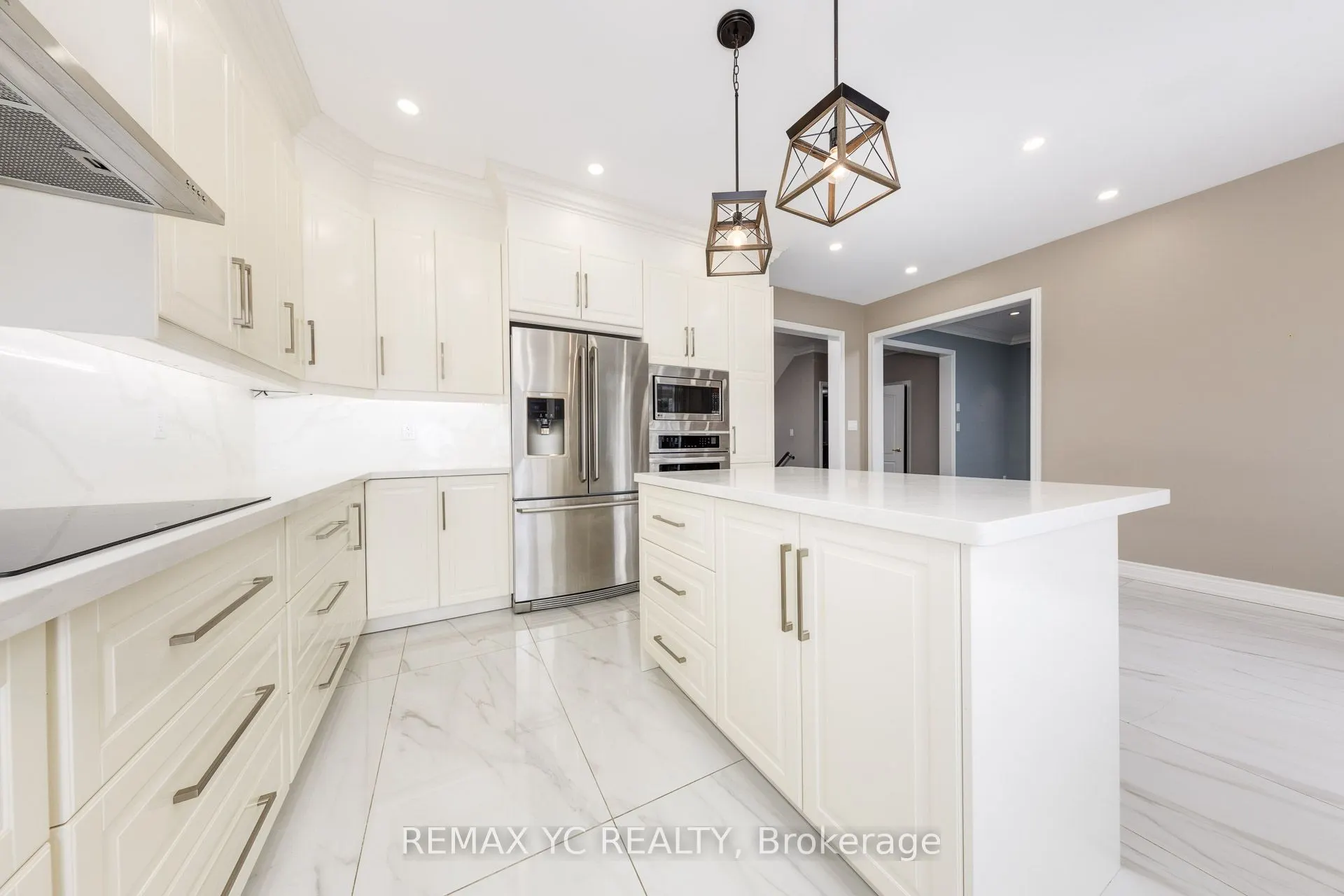 7 Riverhill Drive
