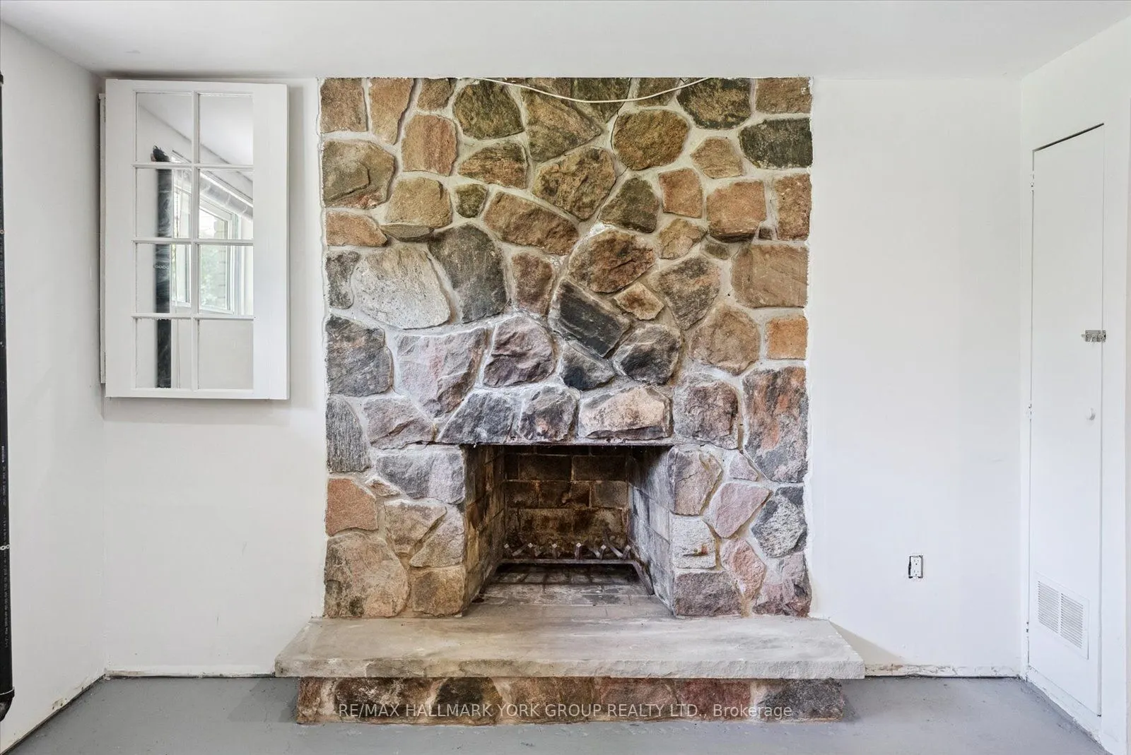 67 Concession 1 Road