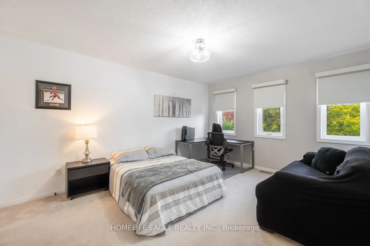 114 Surgeoner Crescent