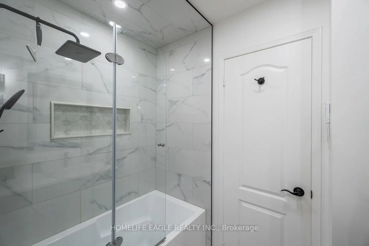 114 Surgeoner Crescent