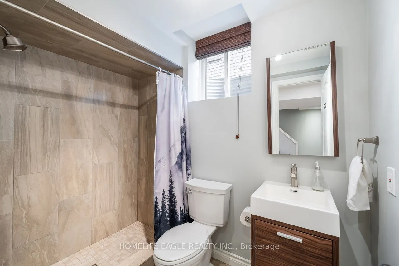 114 Surgeoner Crescent