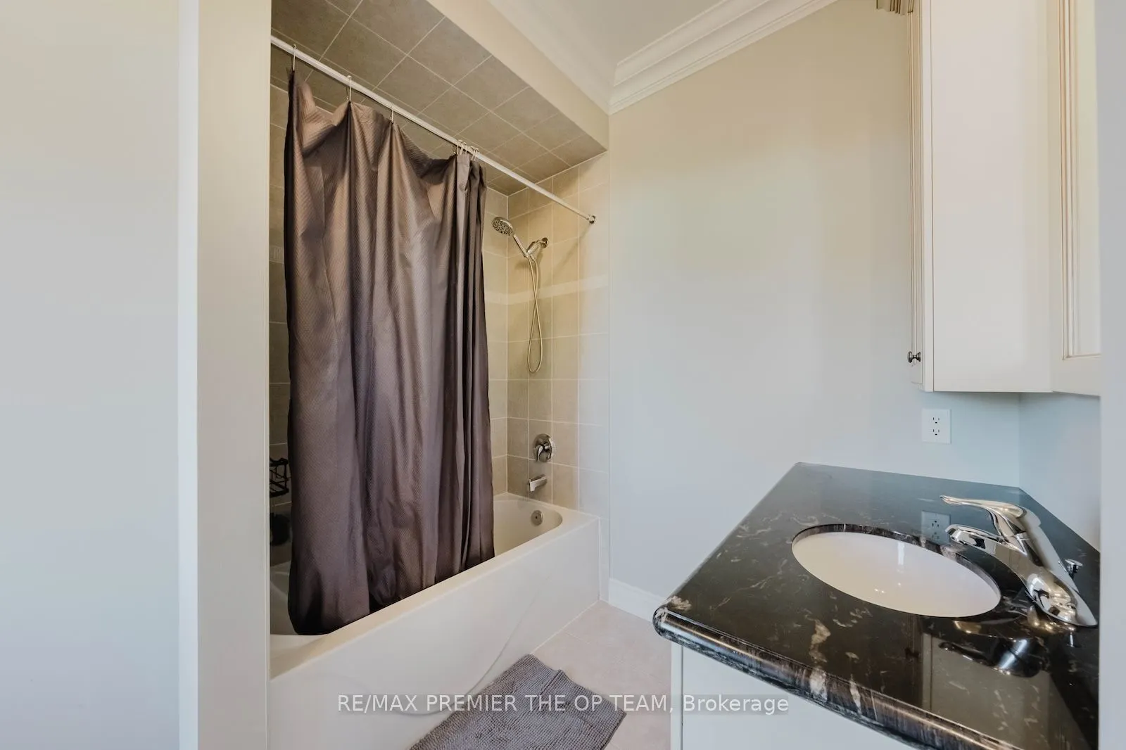 226 Via Borghese Street