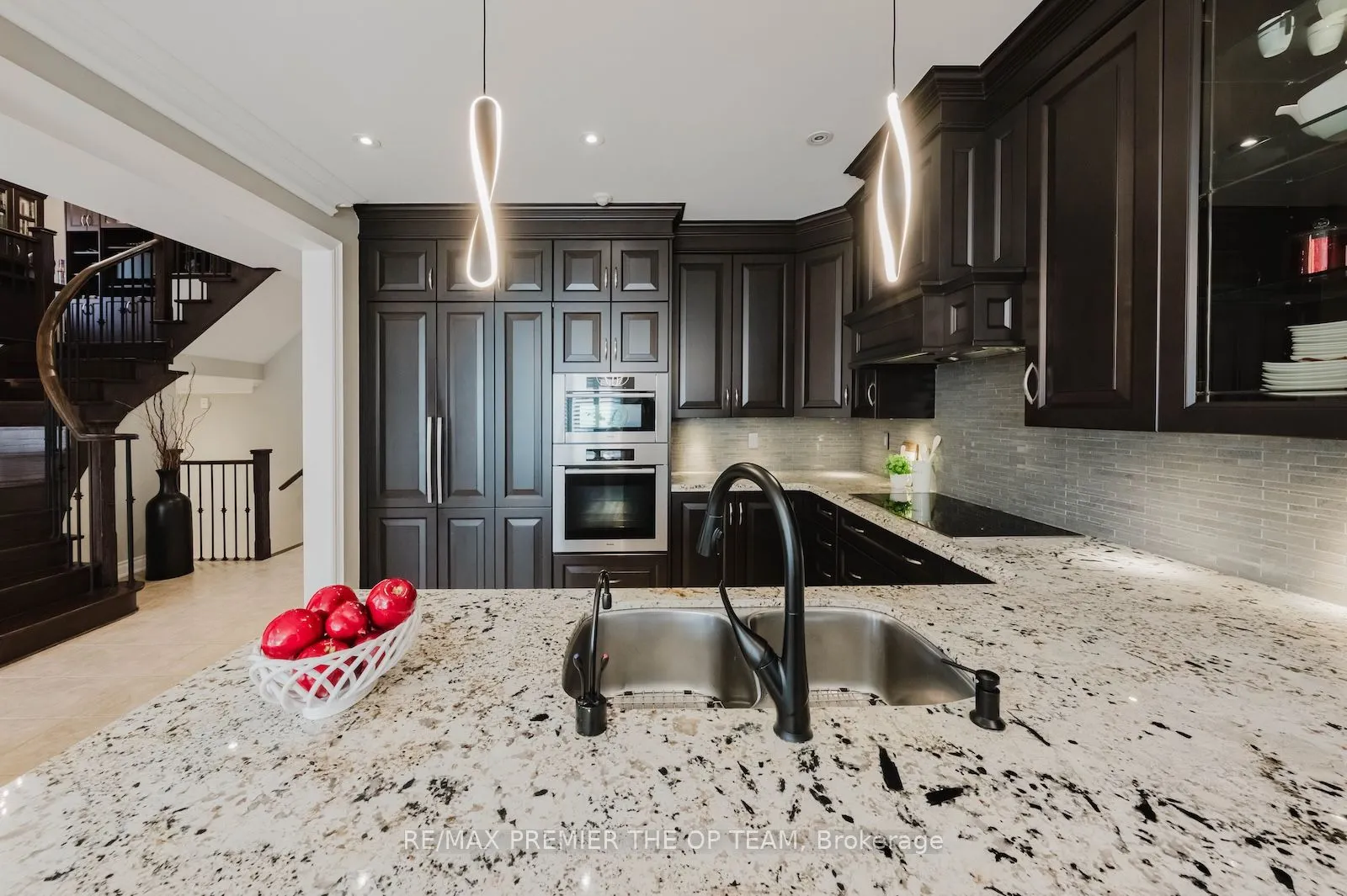 226 Via Borghese Street