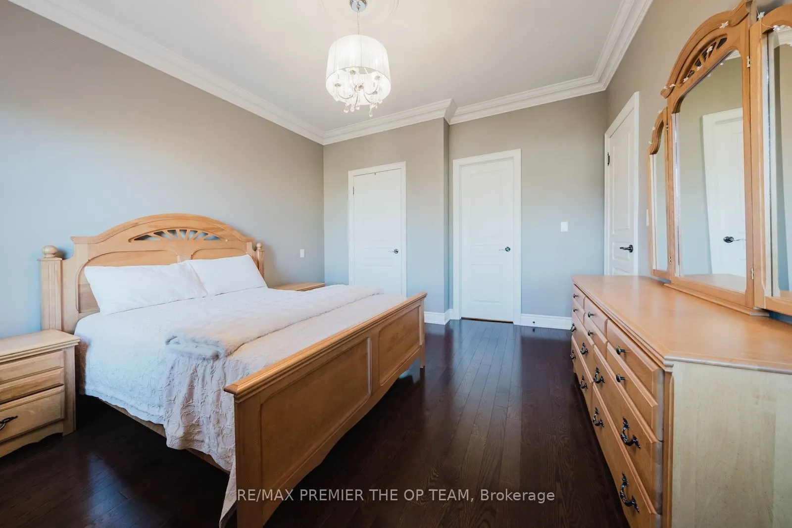 226 Via Borghese Street