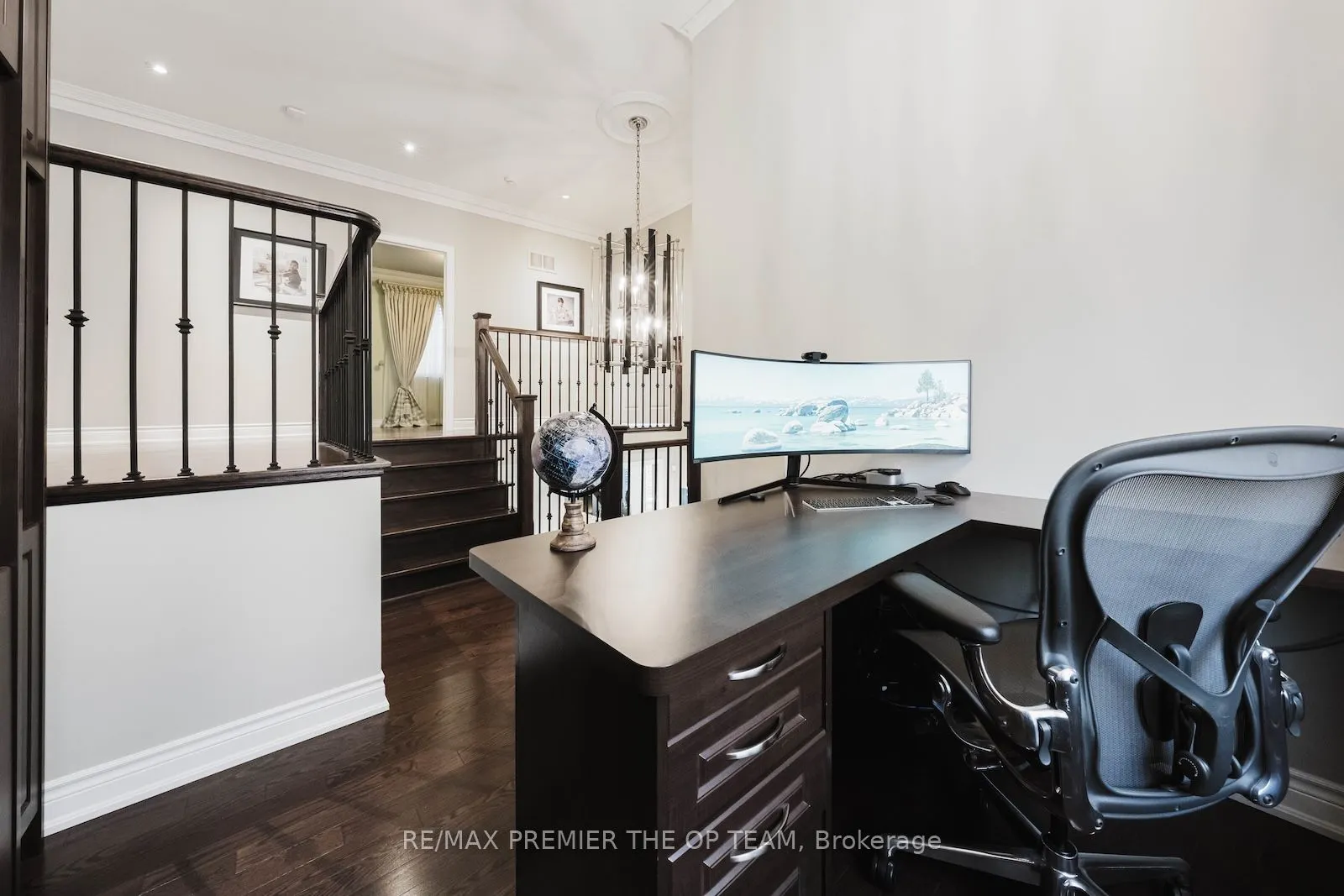 226 Via Borghese Street