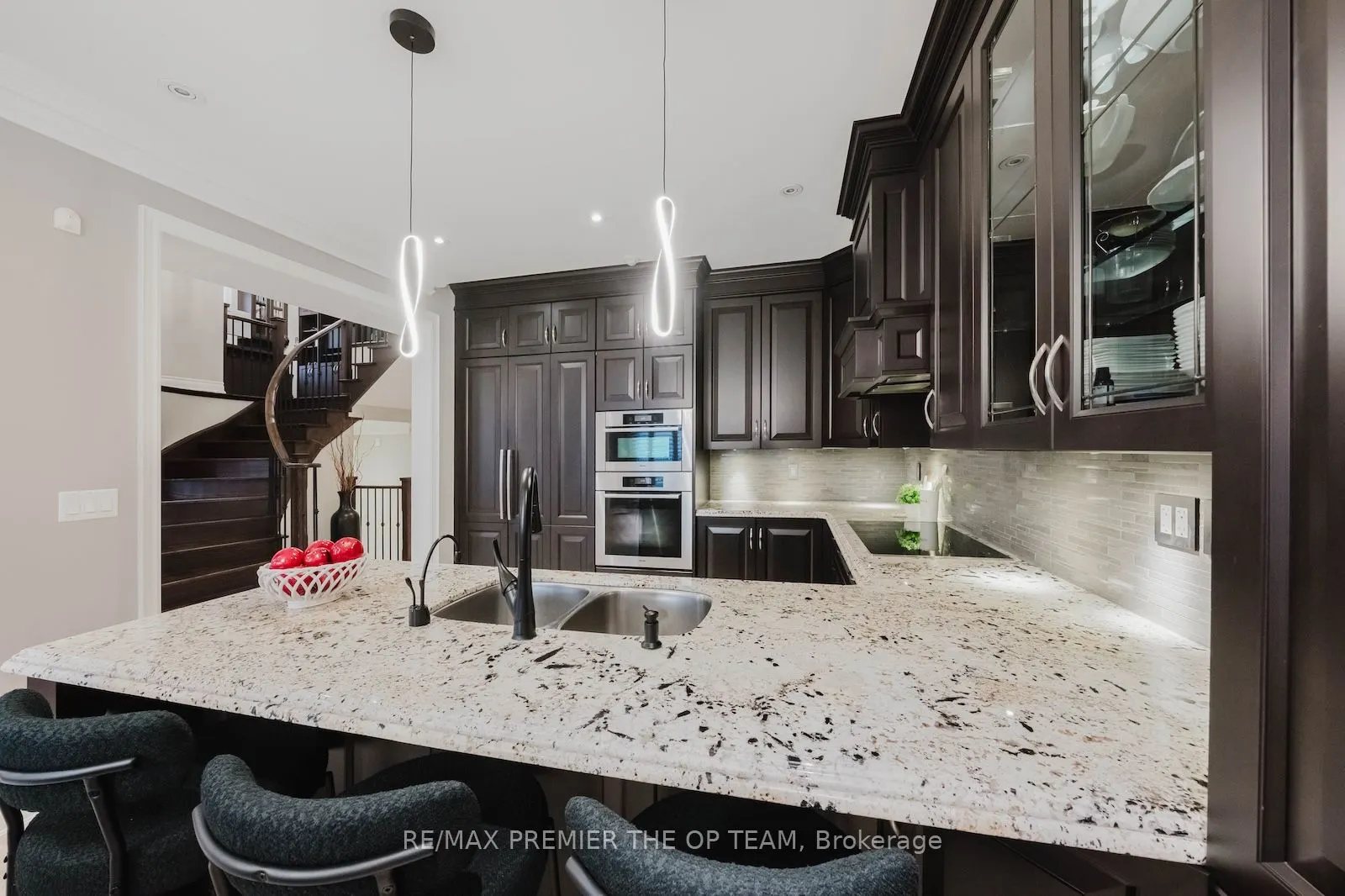 226 Via Borghese Street