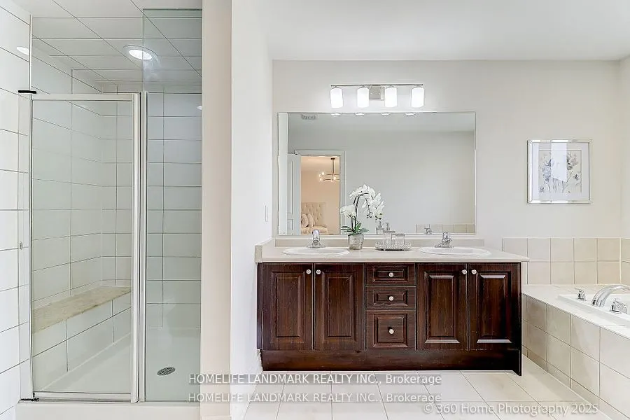 16 Beechborough Crescent