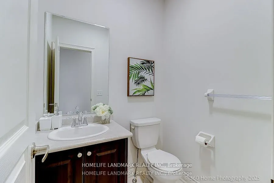 16 Beechborough Crescent