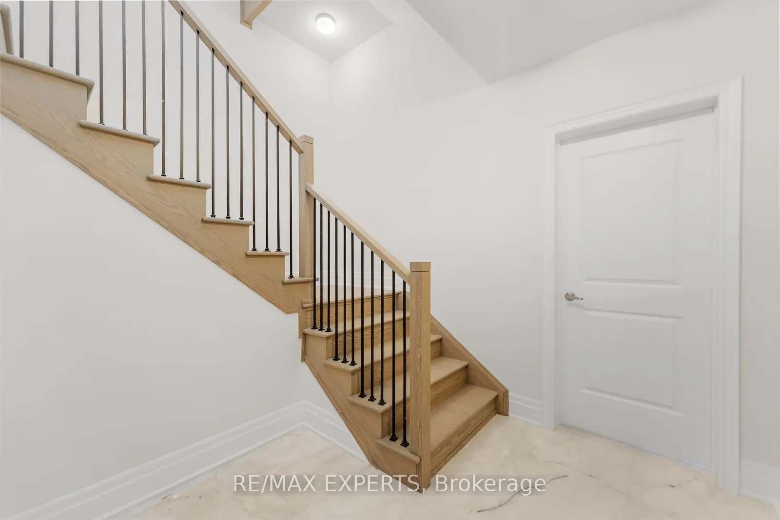 17 Saxby Farm Avenue