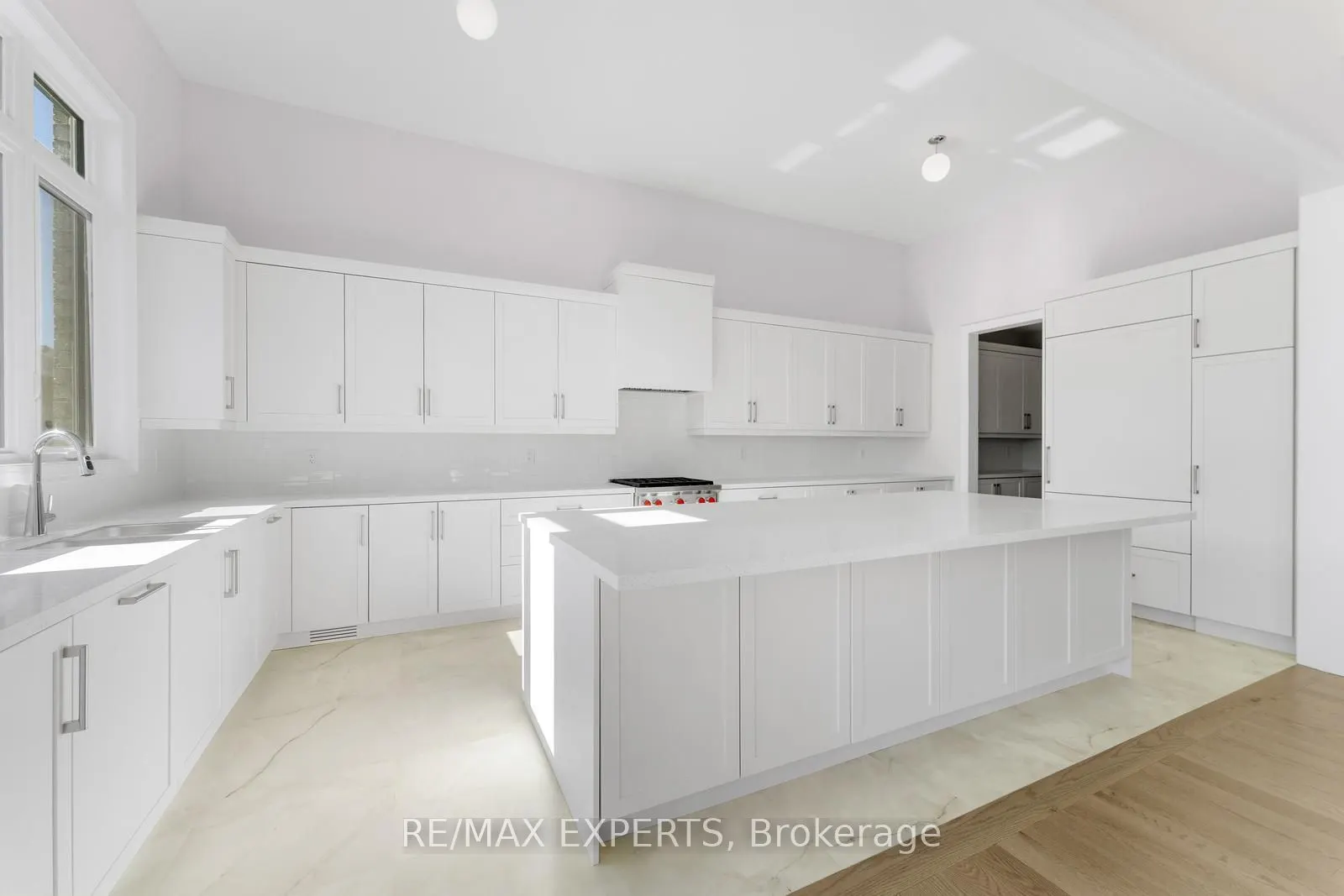 17 Saxby Farm Avenue