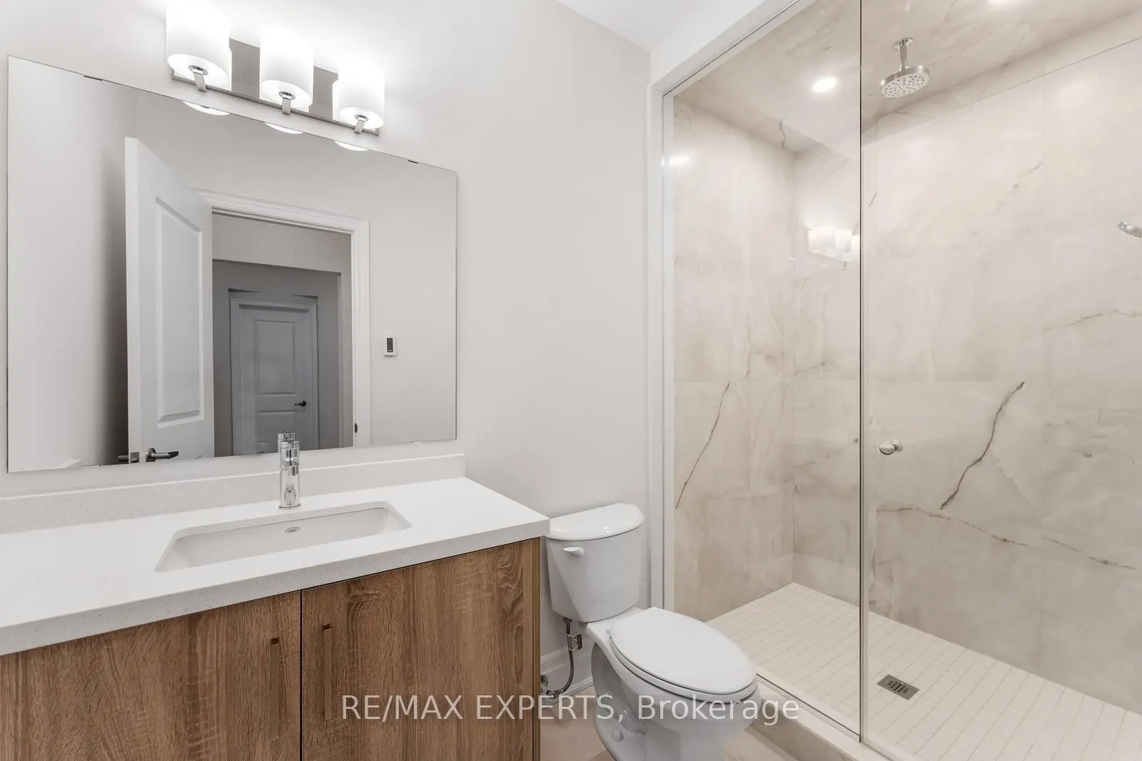 17 Saxby Farm Avenue